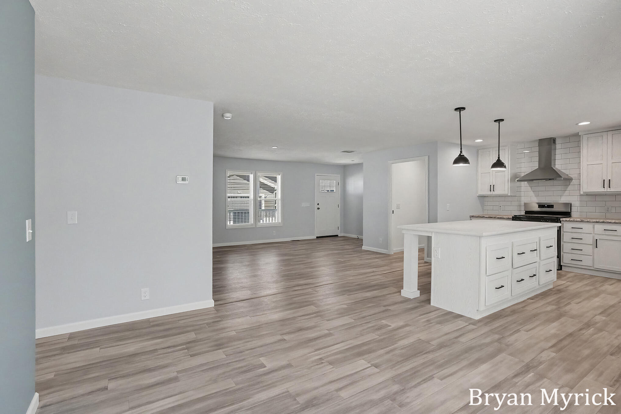 4738 Floral Wood Lane Holland MI 49423