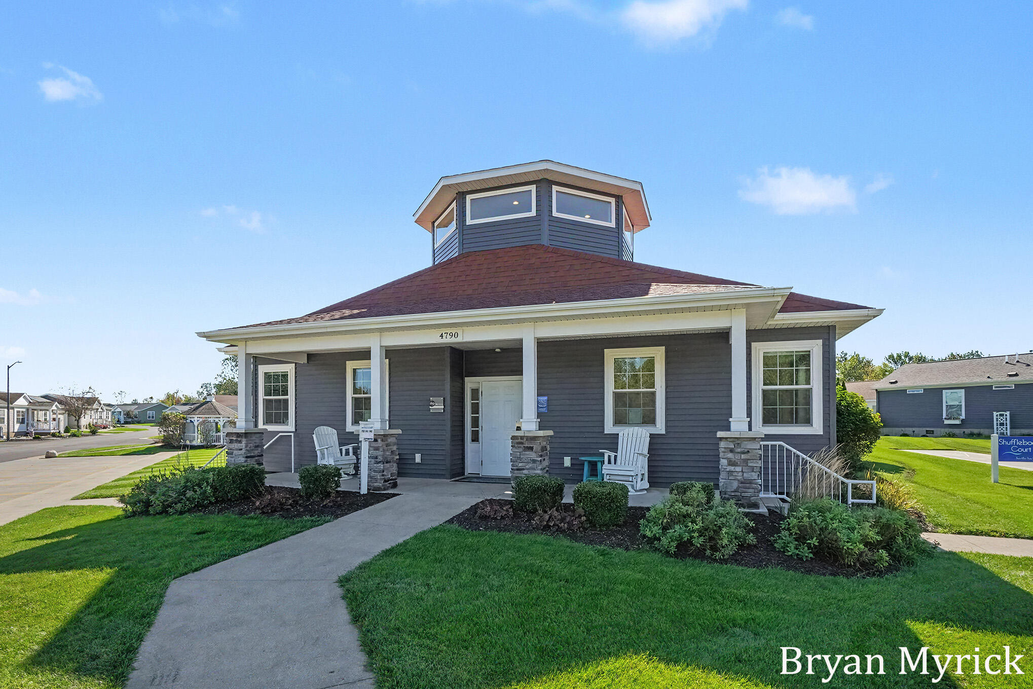 4738 Floral Wood Lane Holland MI 49423