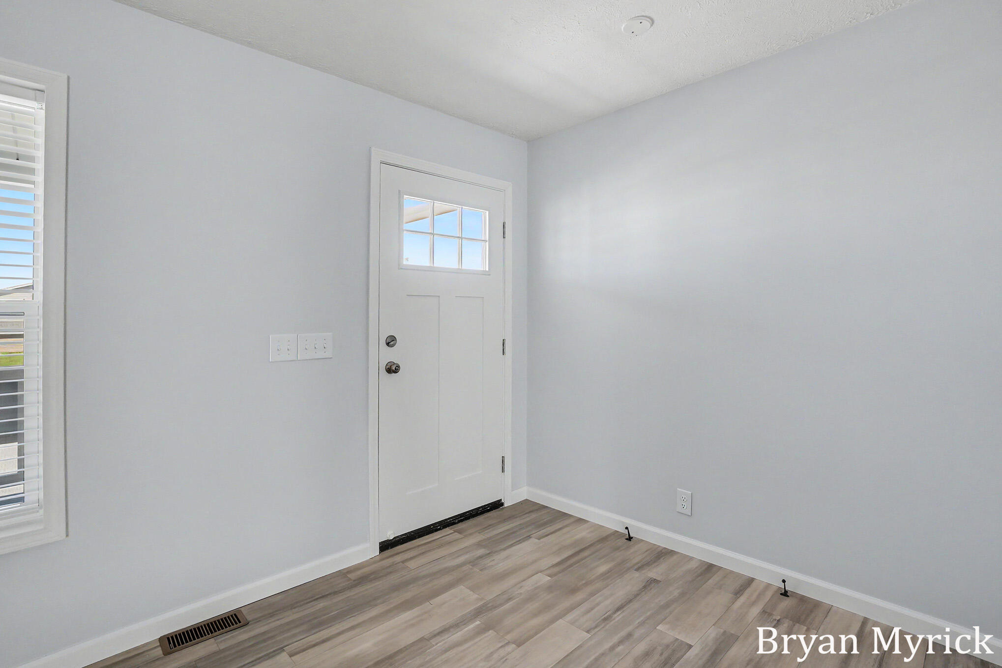 4738 Floral Wood Lane Holland MI 49423