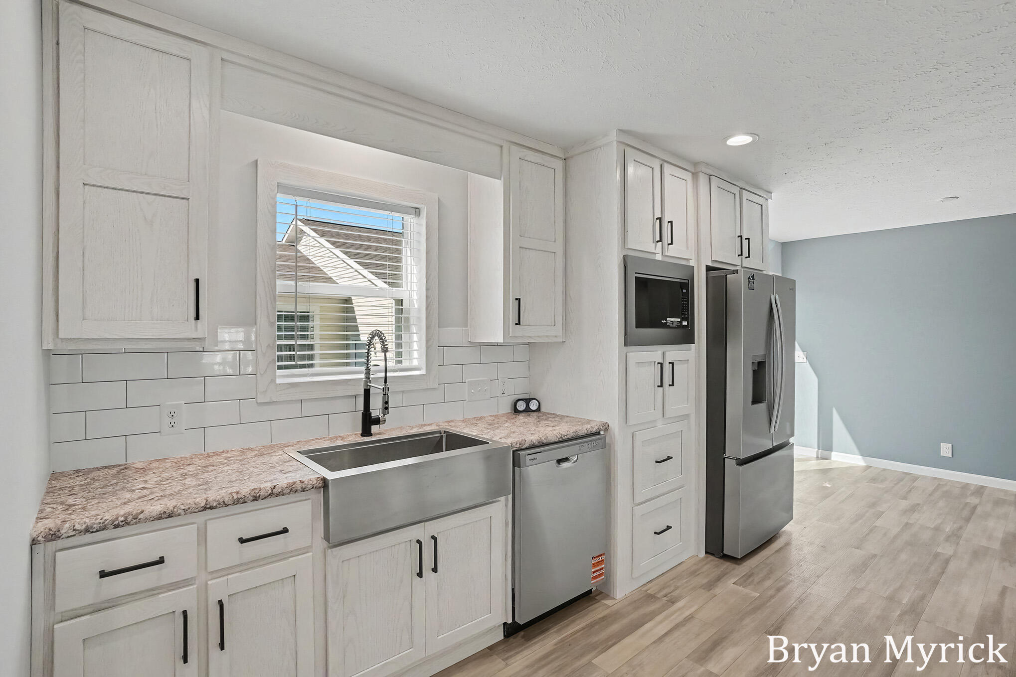 4738 Floral Wood Lane Holland MI 49423