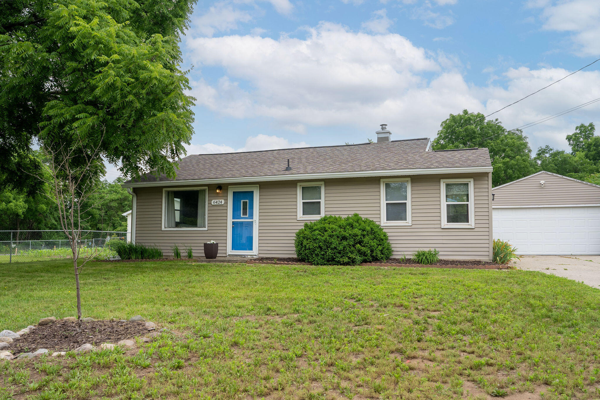 6424 College Avenue SE Grand Rapids MI 49548