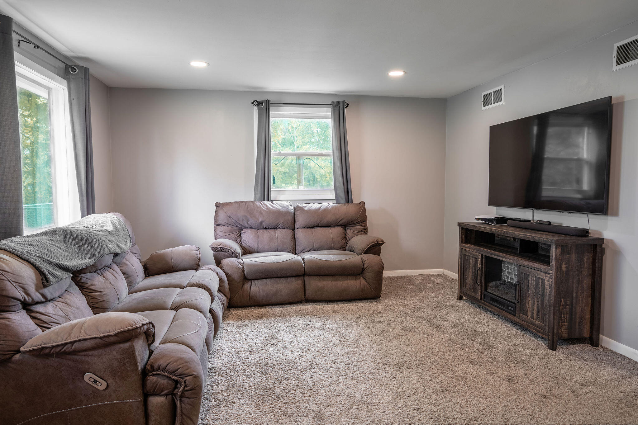 6424 College Avenue SE Grand Rapids MI 49548