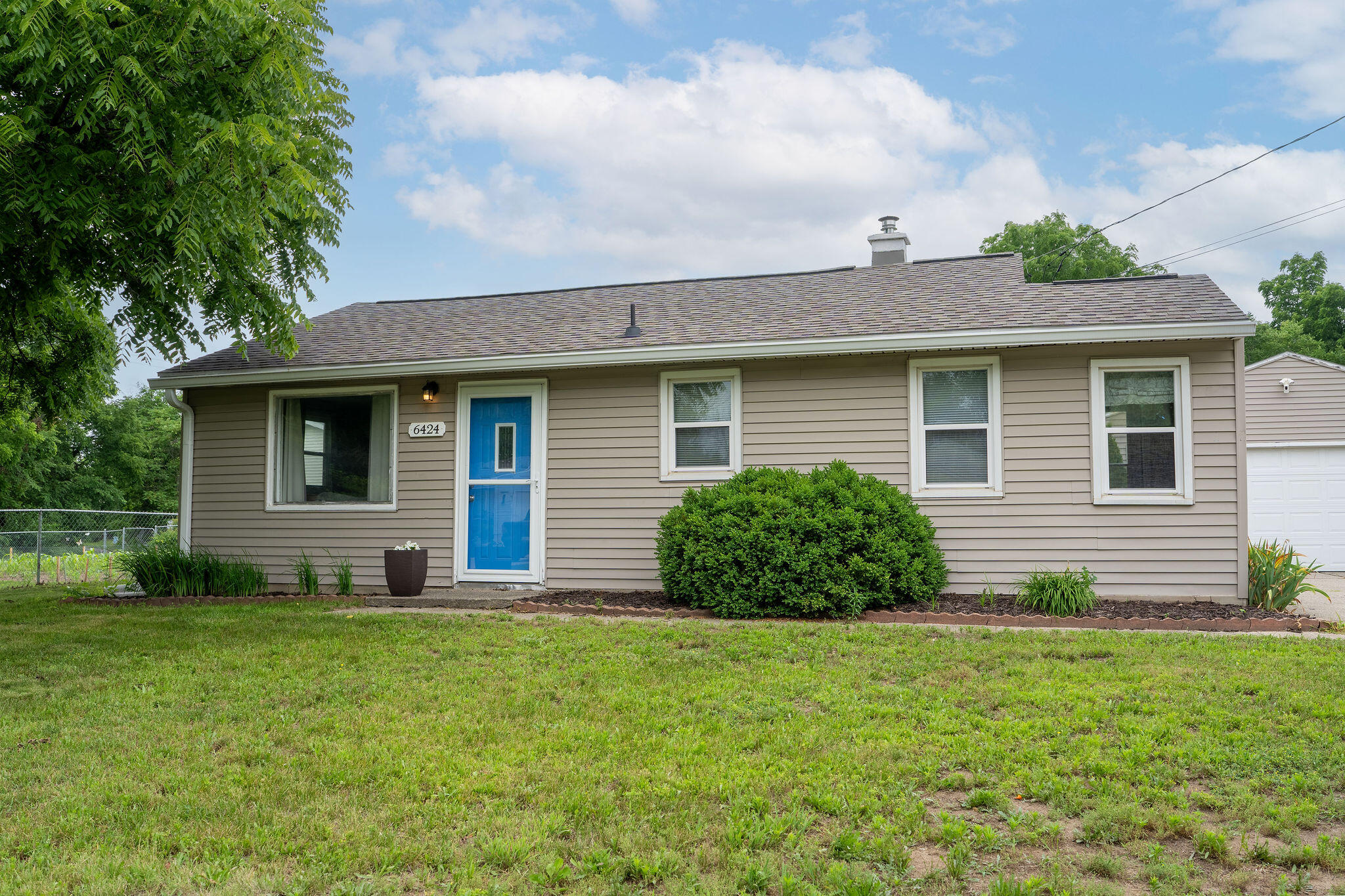 6424 College Avenue SE Grand Rapids MI 49548
