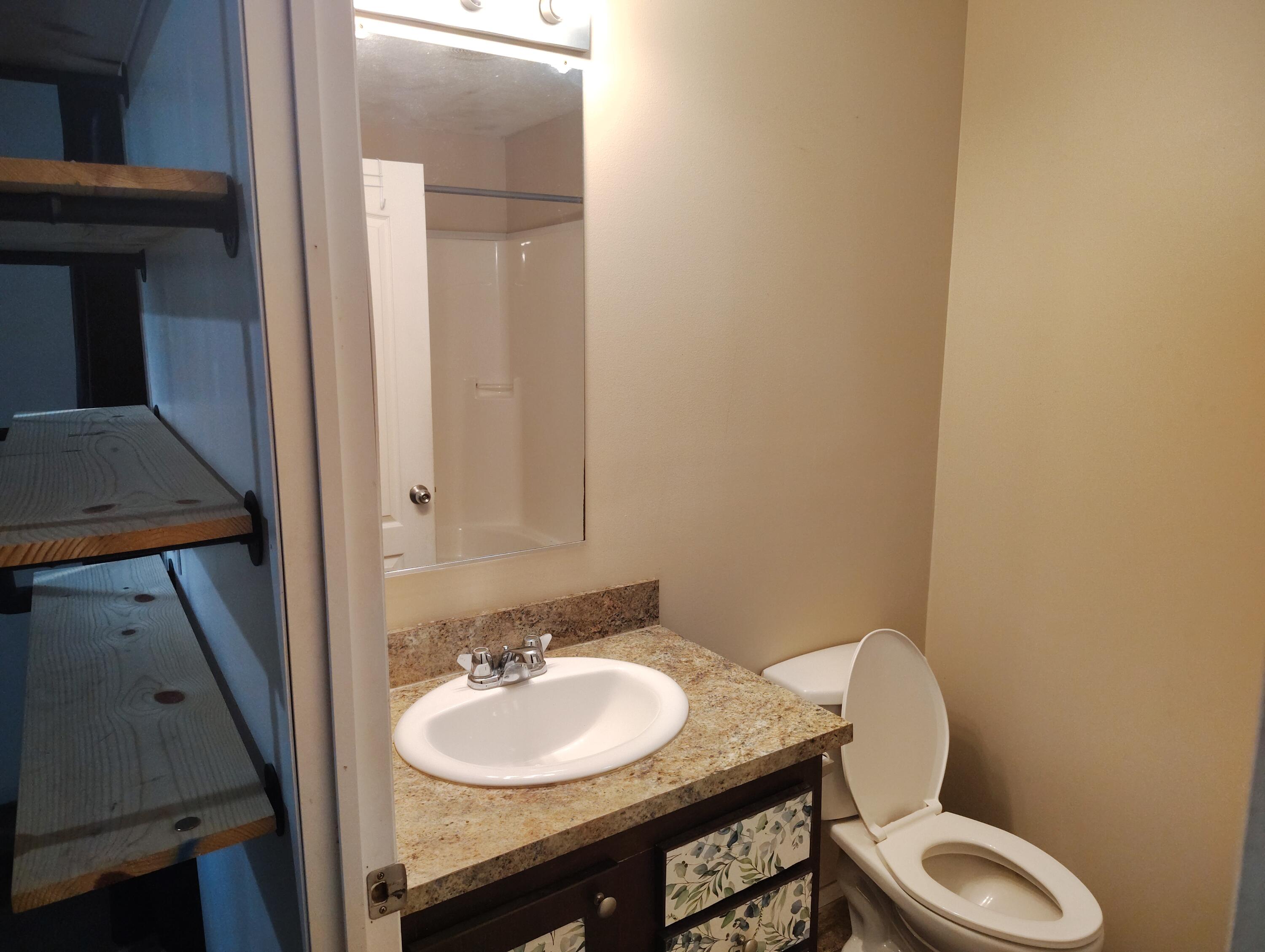 3907 Vail Avenue NW Grand Rapids MI 49544