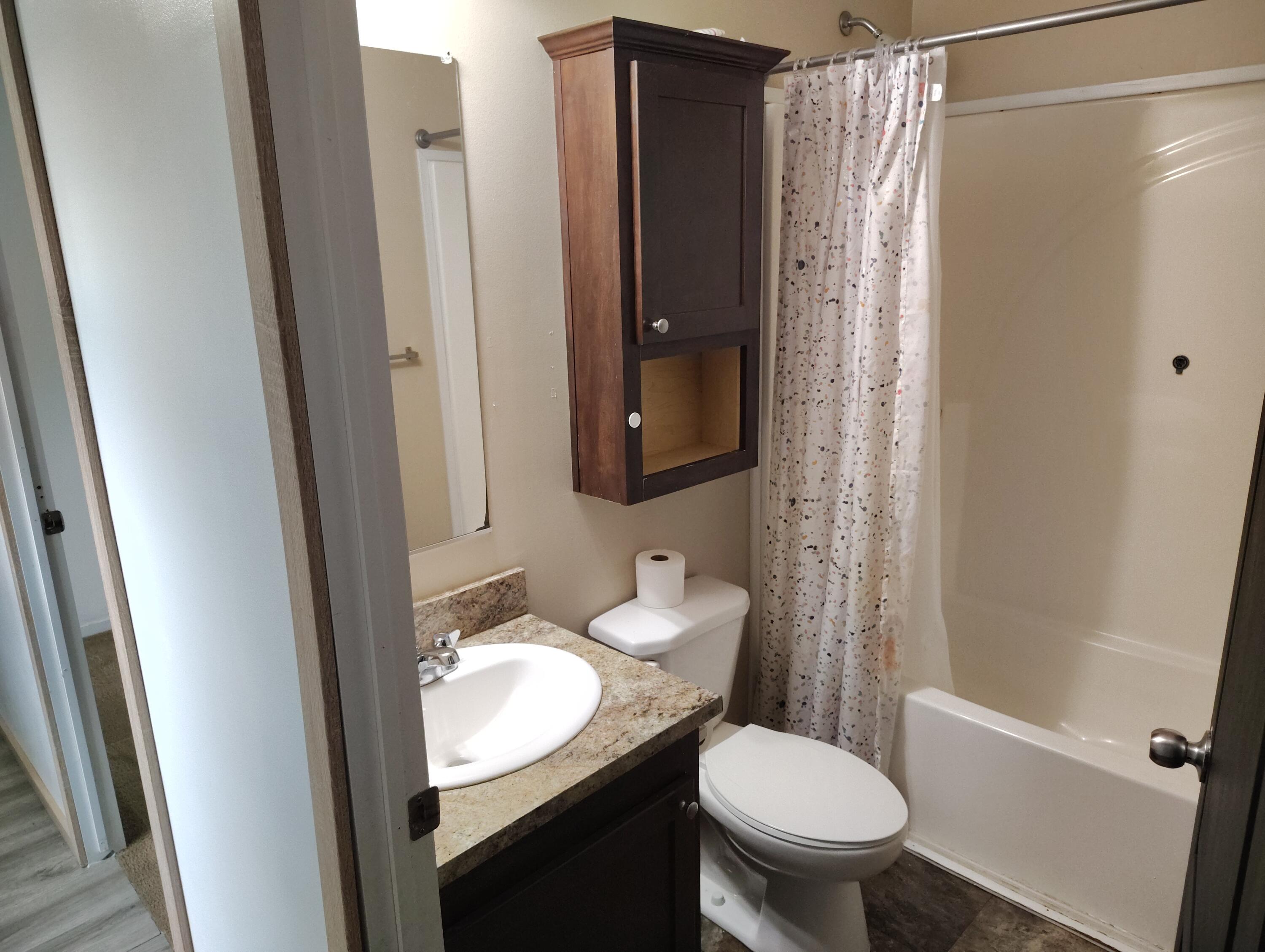 3907 Vail Avenue NW Grand Rapids MI 49544