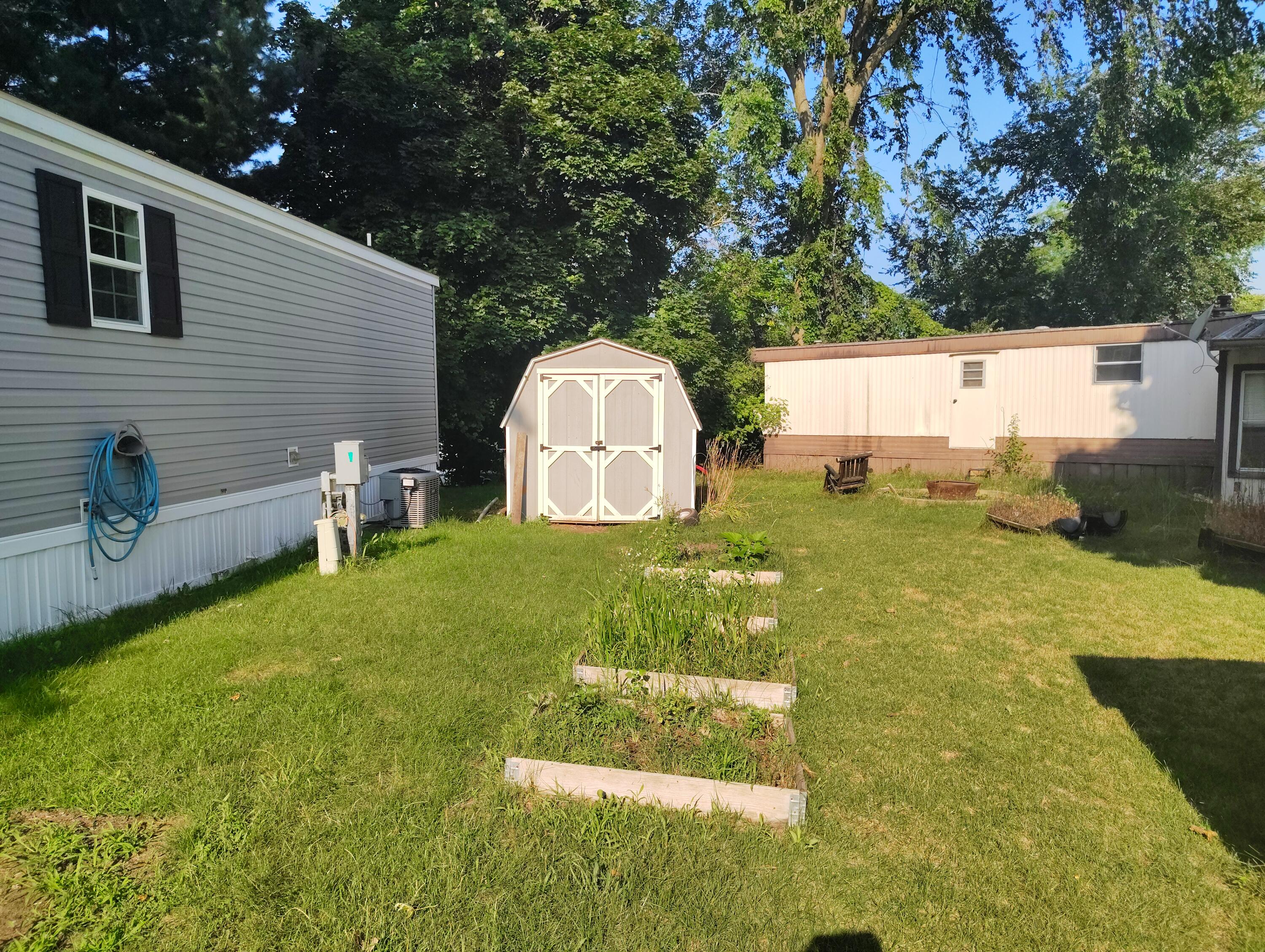 3907 Vail Avenue NW Grand Rapids MI 49544