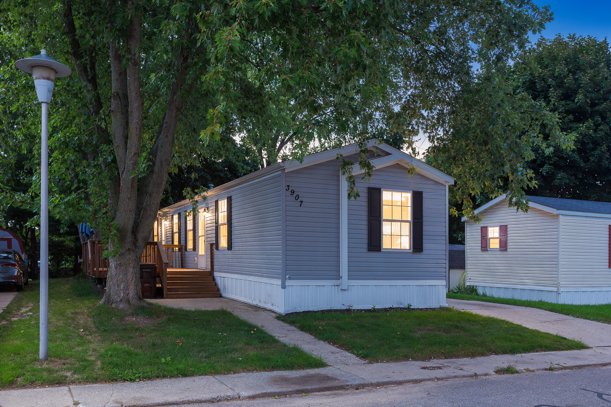 3907 Vail Avenue NW Grand Rapids MI 49544