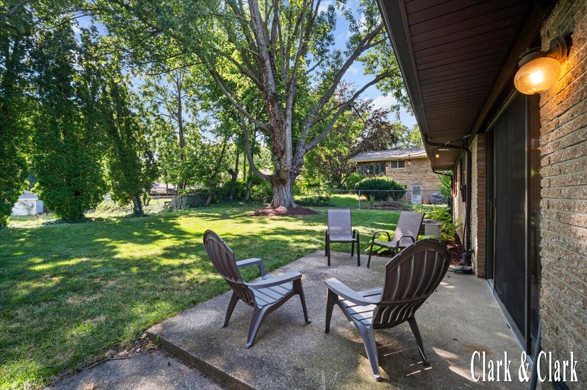 270 Lenora Avenue NW Grand Rapids MI 49504