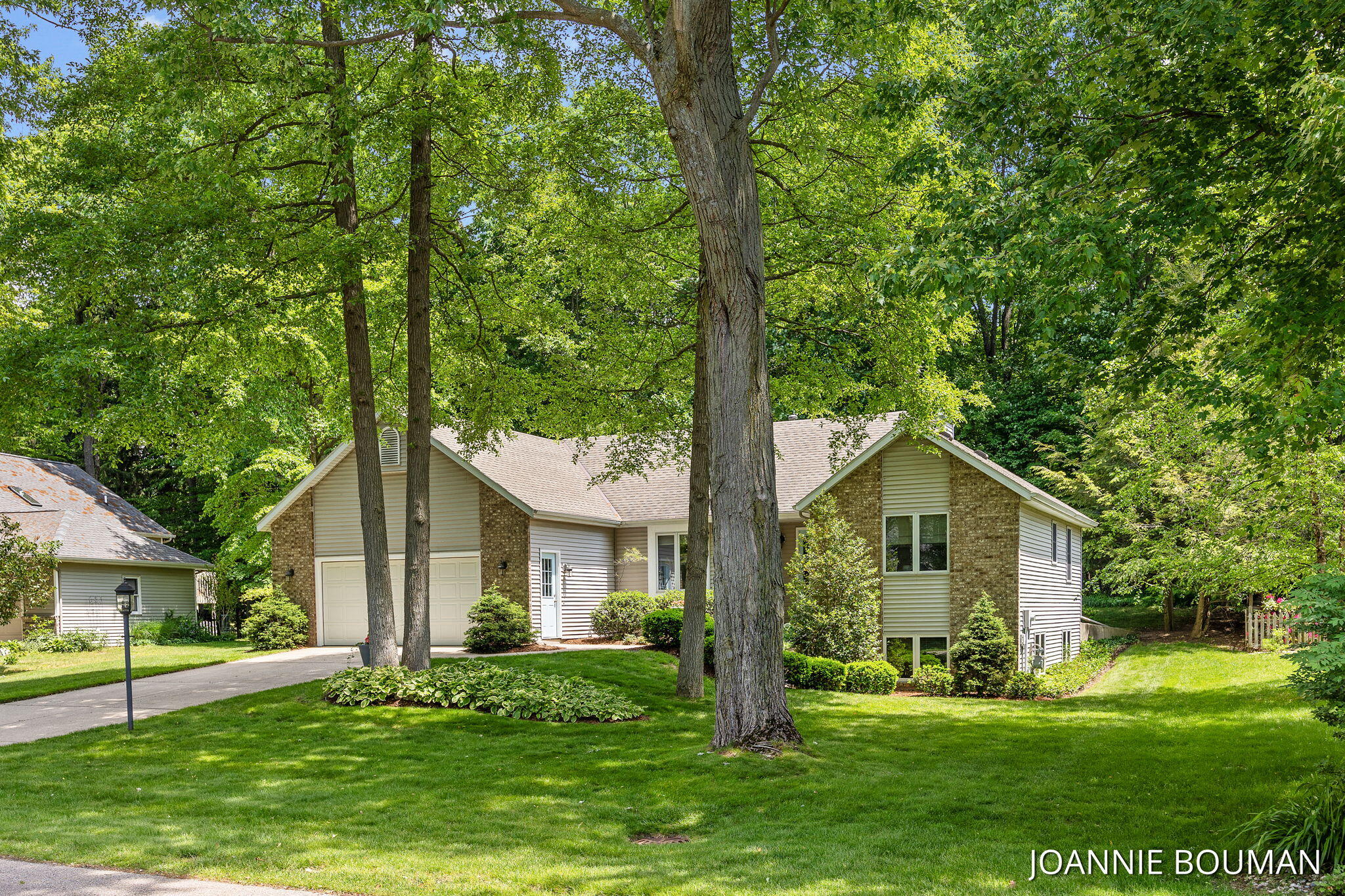 4629 Pine Drive Holland MI 49423