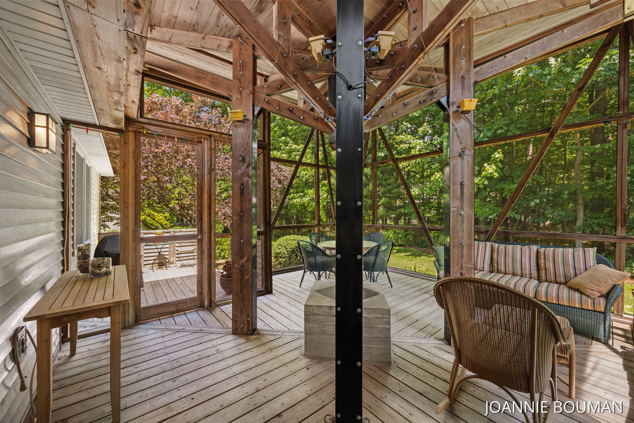 4629 Pine Drive Holland MI 49423