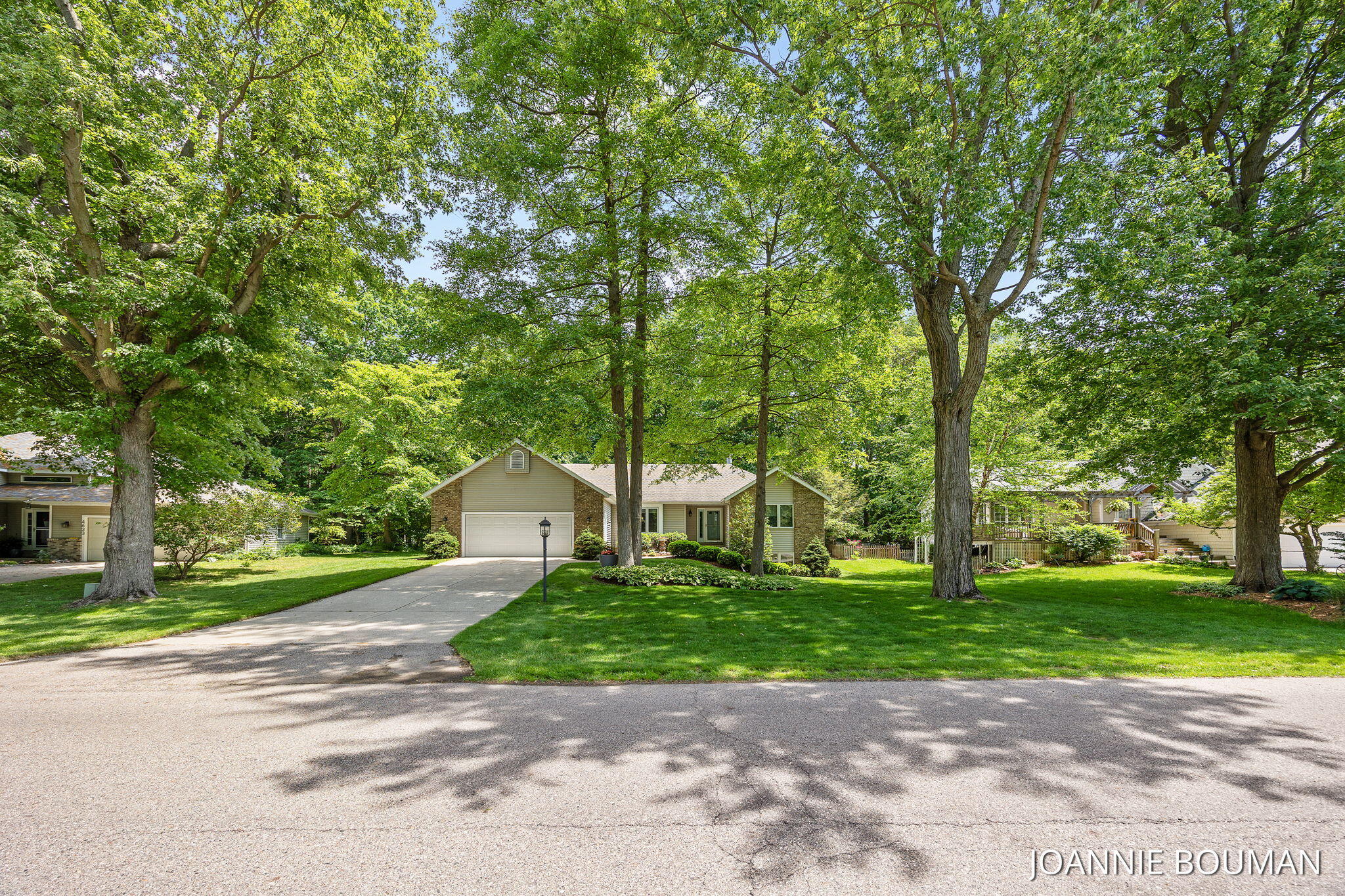 4629 Pine Drive Holland MI 49423