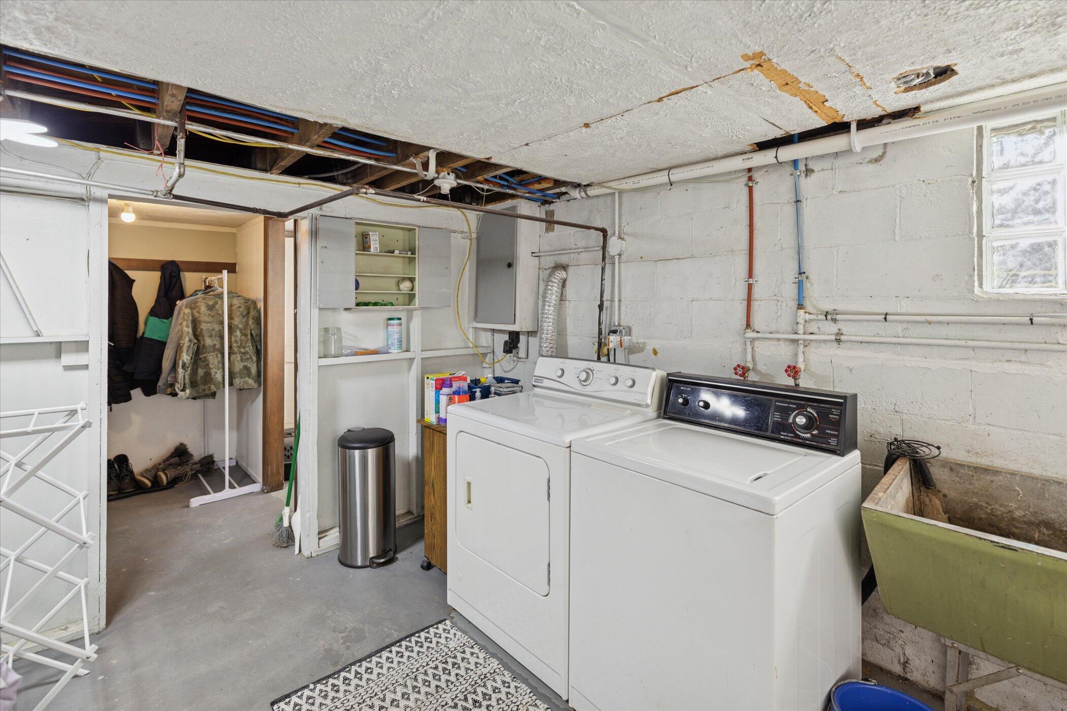 2245 Morton Avenue Muskegon MI 49441