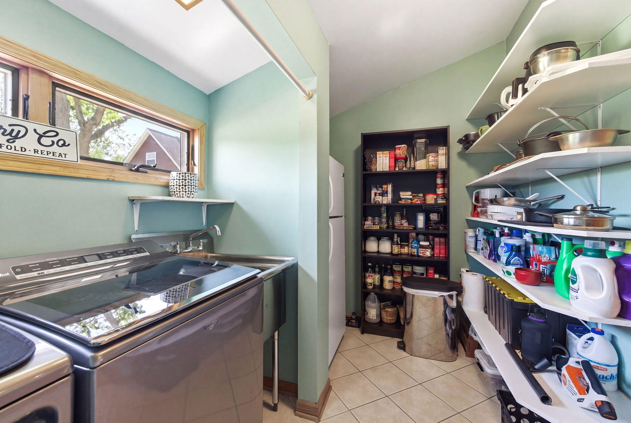 7780 W East Road Three Oaks MI 49128