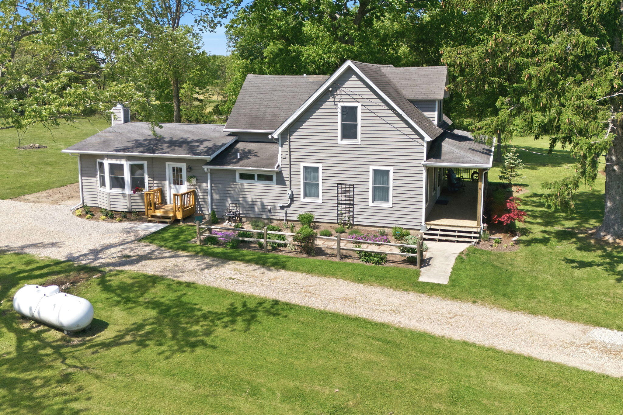 7780 W East Road Three Oaks MI 49128