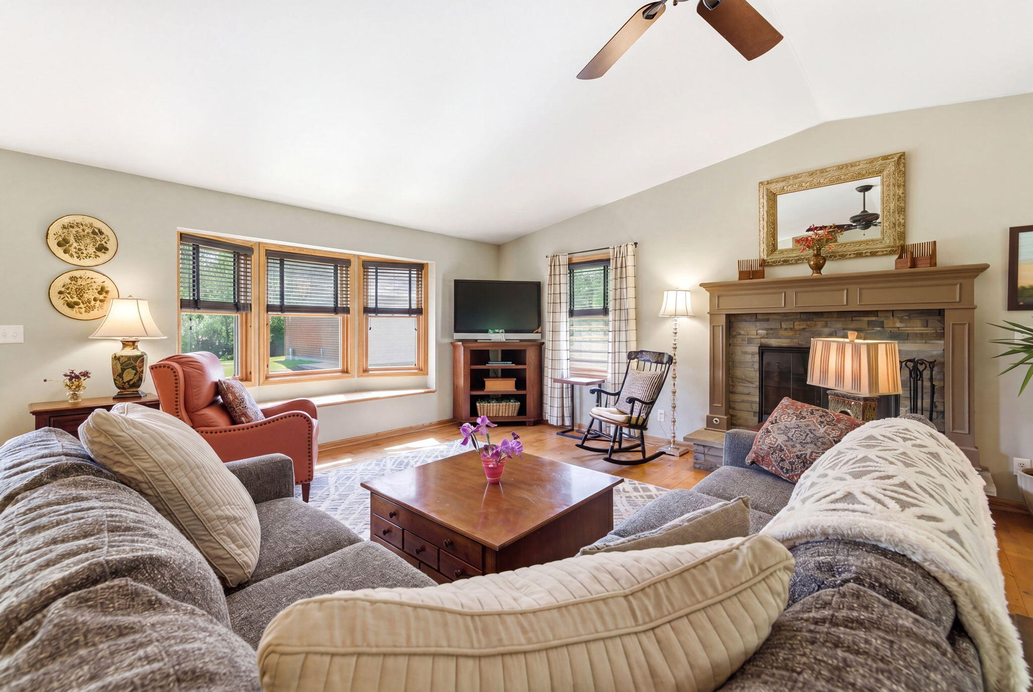 7780 W East Road Three Oaks MI 49128