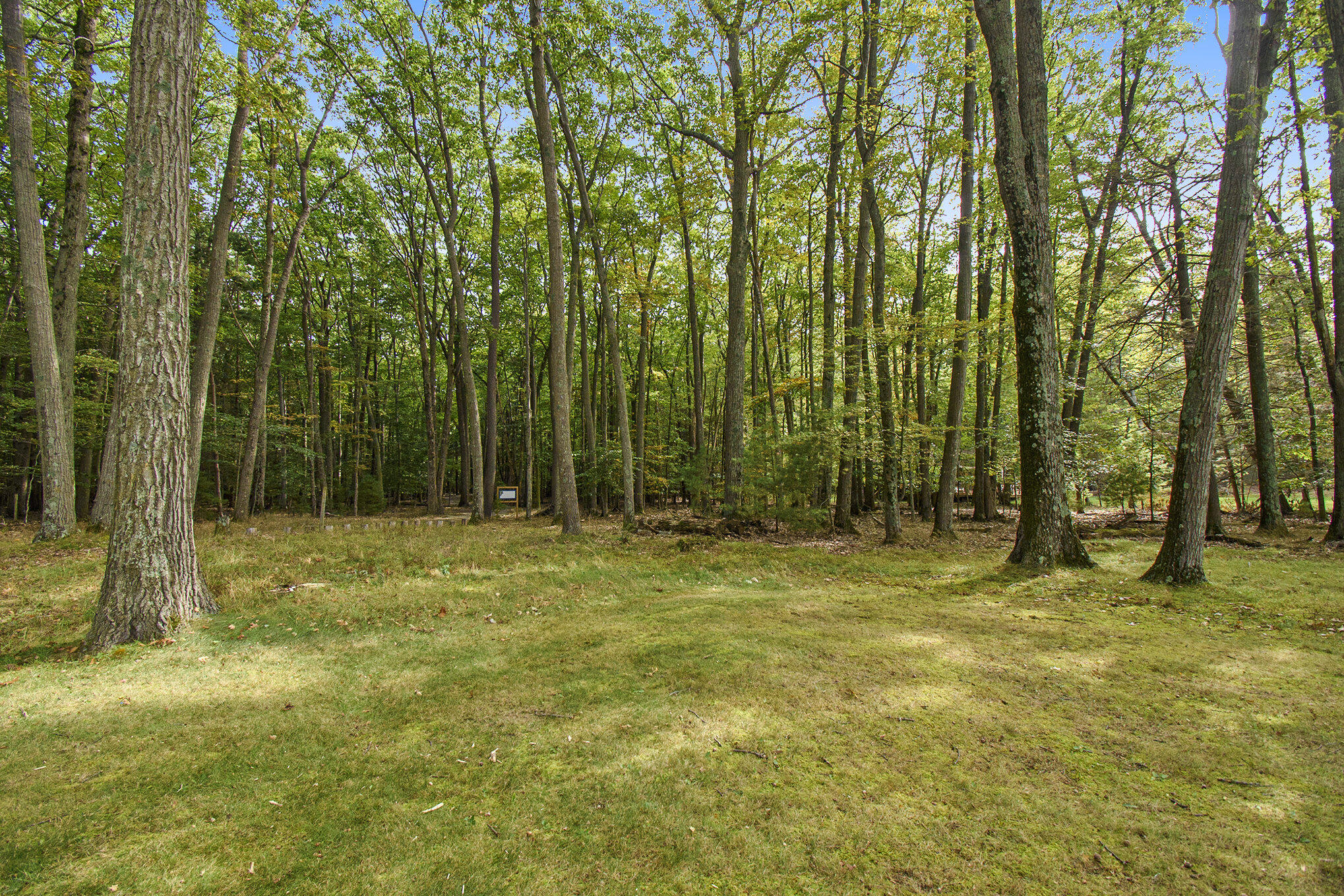 2013 N Scenic Drive Muskegon MI 49445