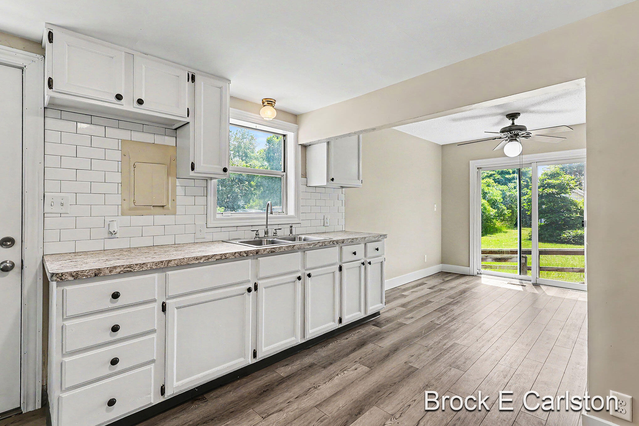 643 E Sternberg Road Norton Shores MI 49441