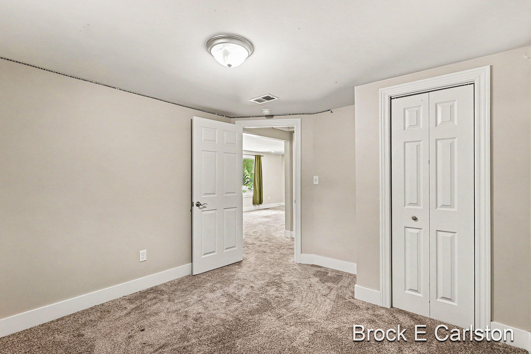 643 E Sternberg Road Norton Shores MI 49441