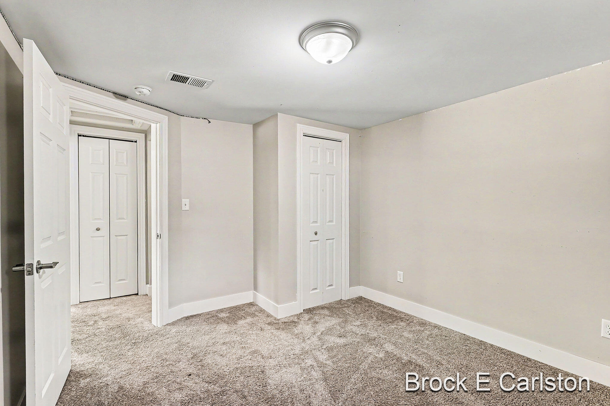 643 E Sternberg Road Norton Shores MI 49441