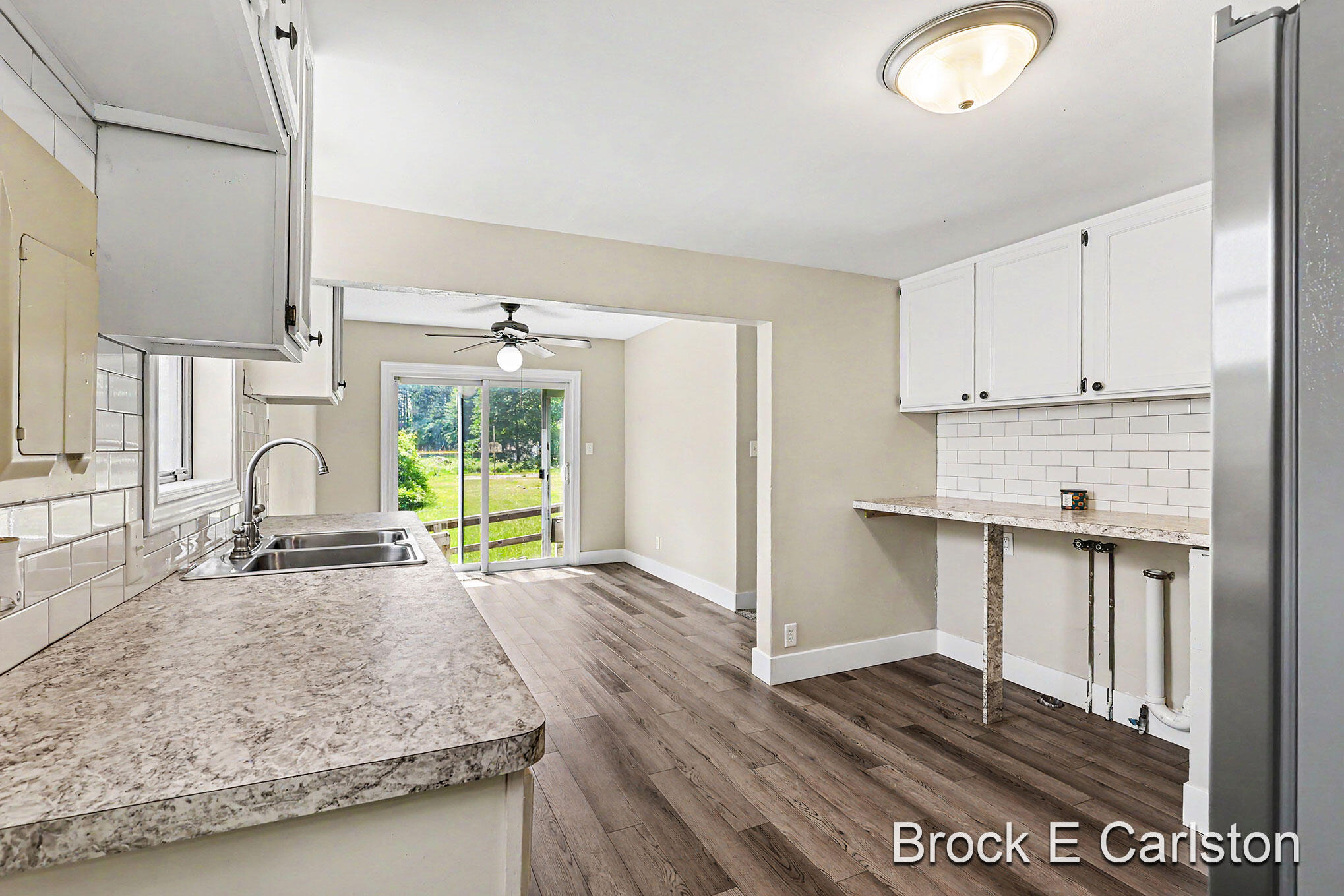 643 E Sternberg Road Norton Shores MI 49441