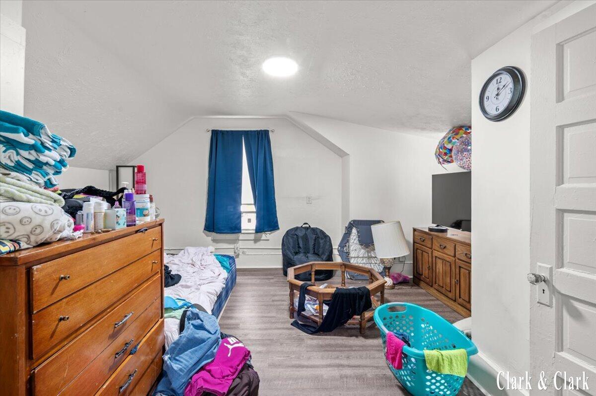 720 Hill Avenue Muskegon MI 49442