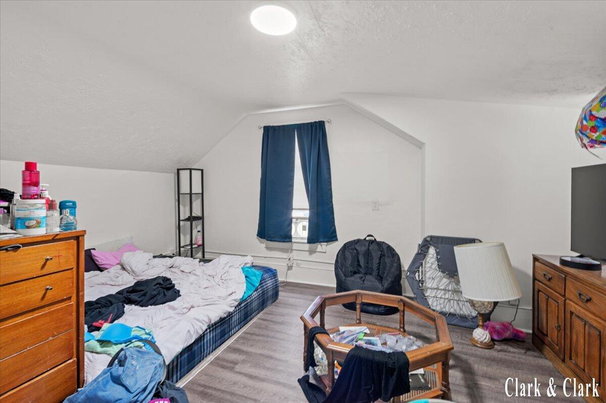 720 Hill Avenue Muskegon MI 49442