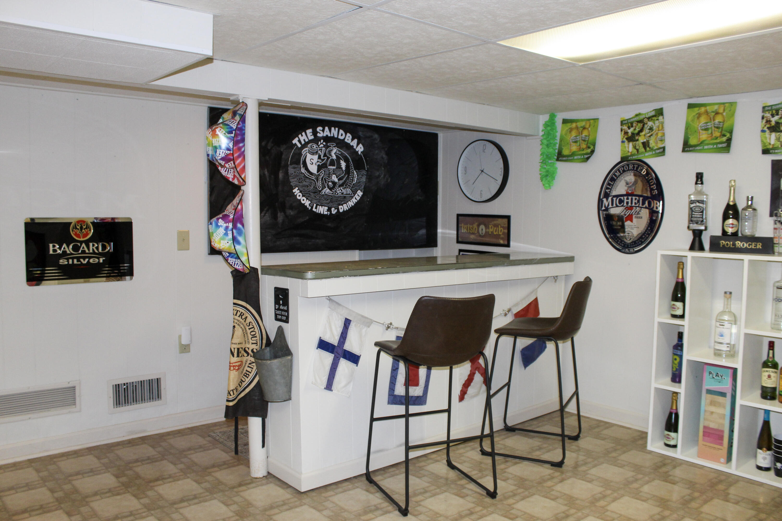 22555 Diamond Cove Street Cassopolis MI 49031