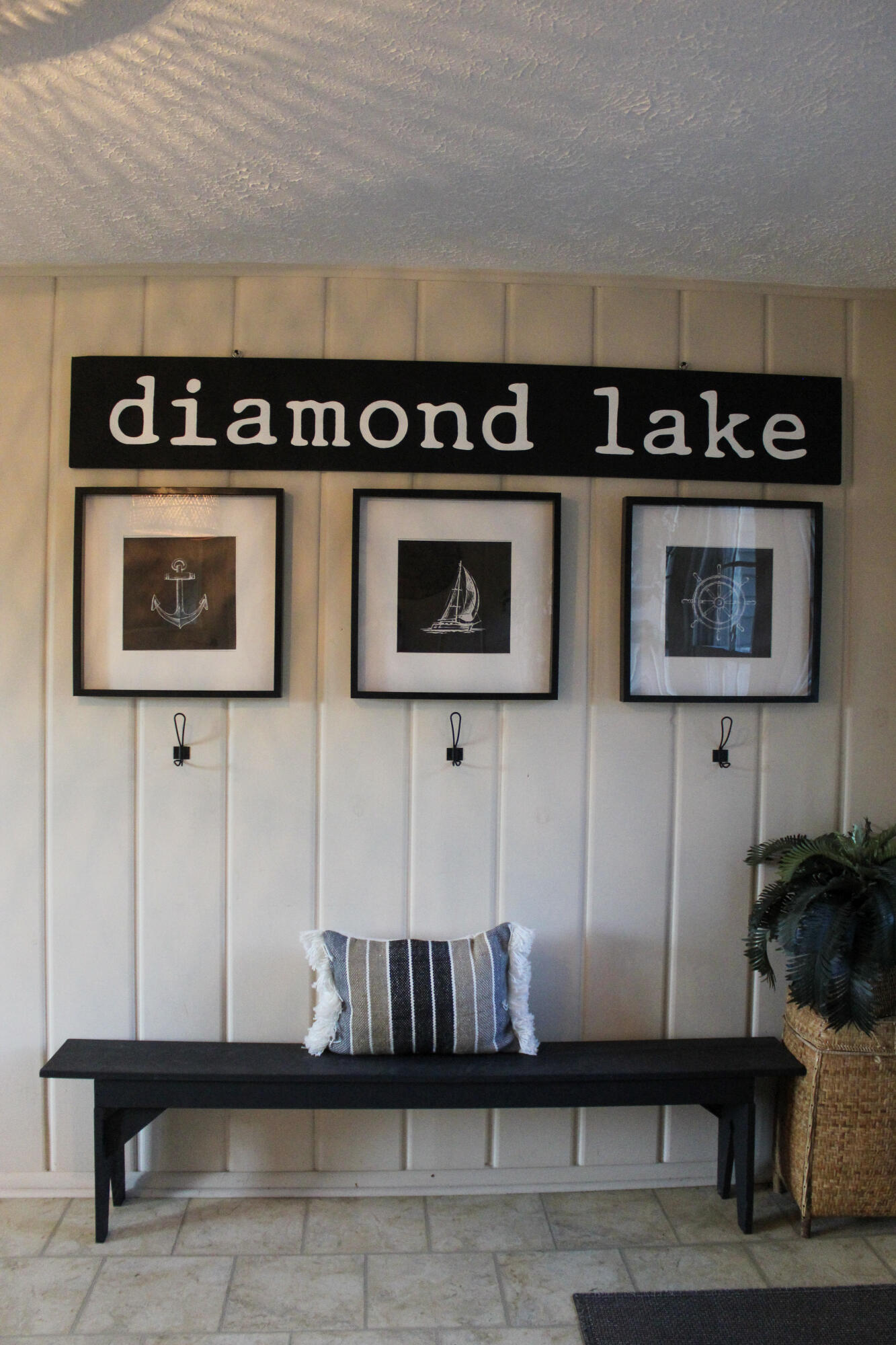 22555 Diamond Cove Street Cassopolis MI 49031