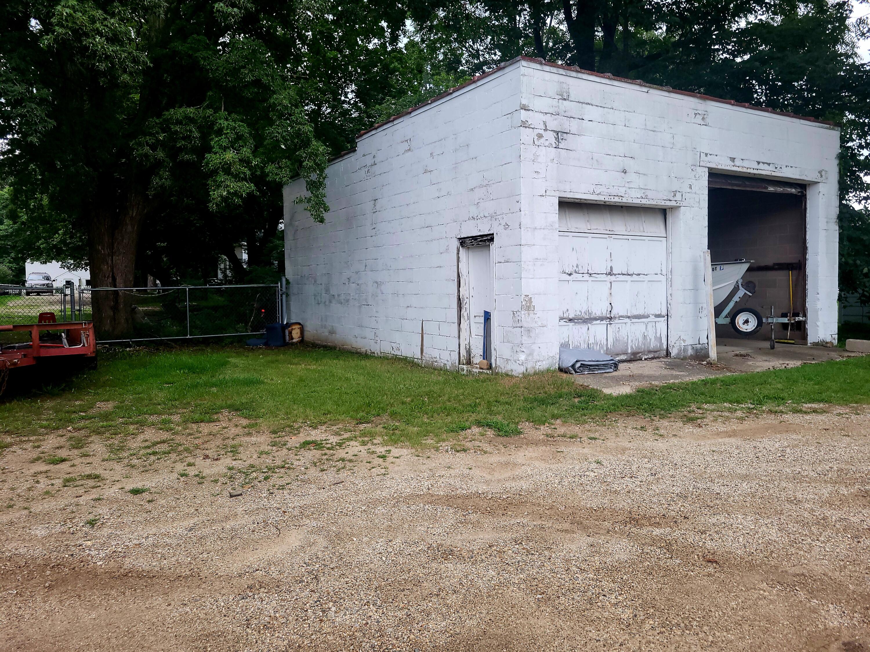 204 W Delaware Street Decatur MI 49045
