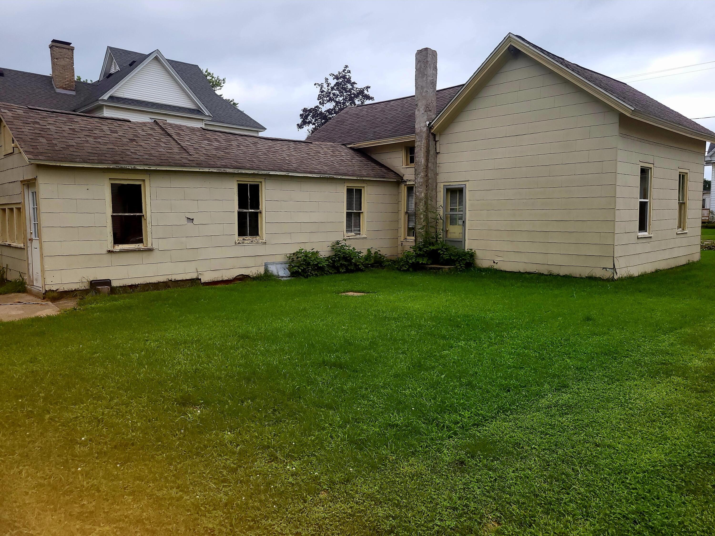 204 W Delaware Street Decatur MI 49045