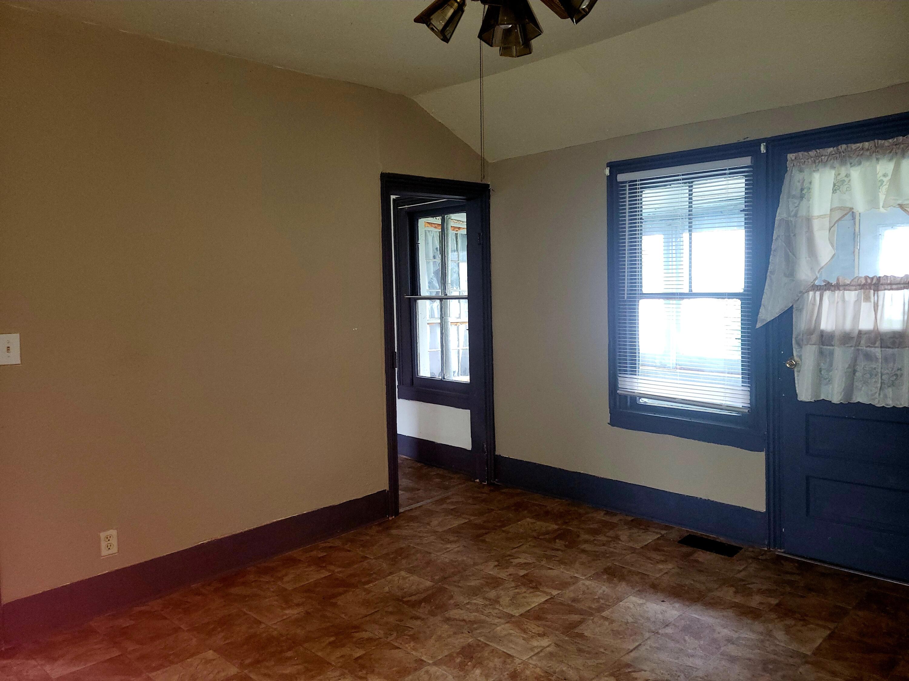 204 W Delaware Street Decatur MI 49045