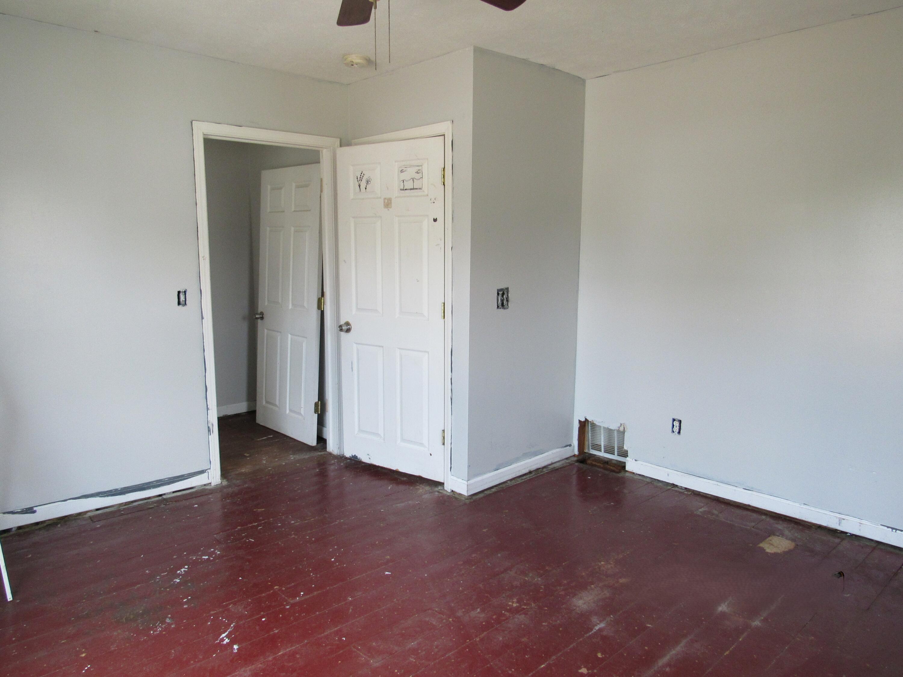 1167 Lafayette Avenue SE Grand Rapids MI 49507