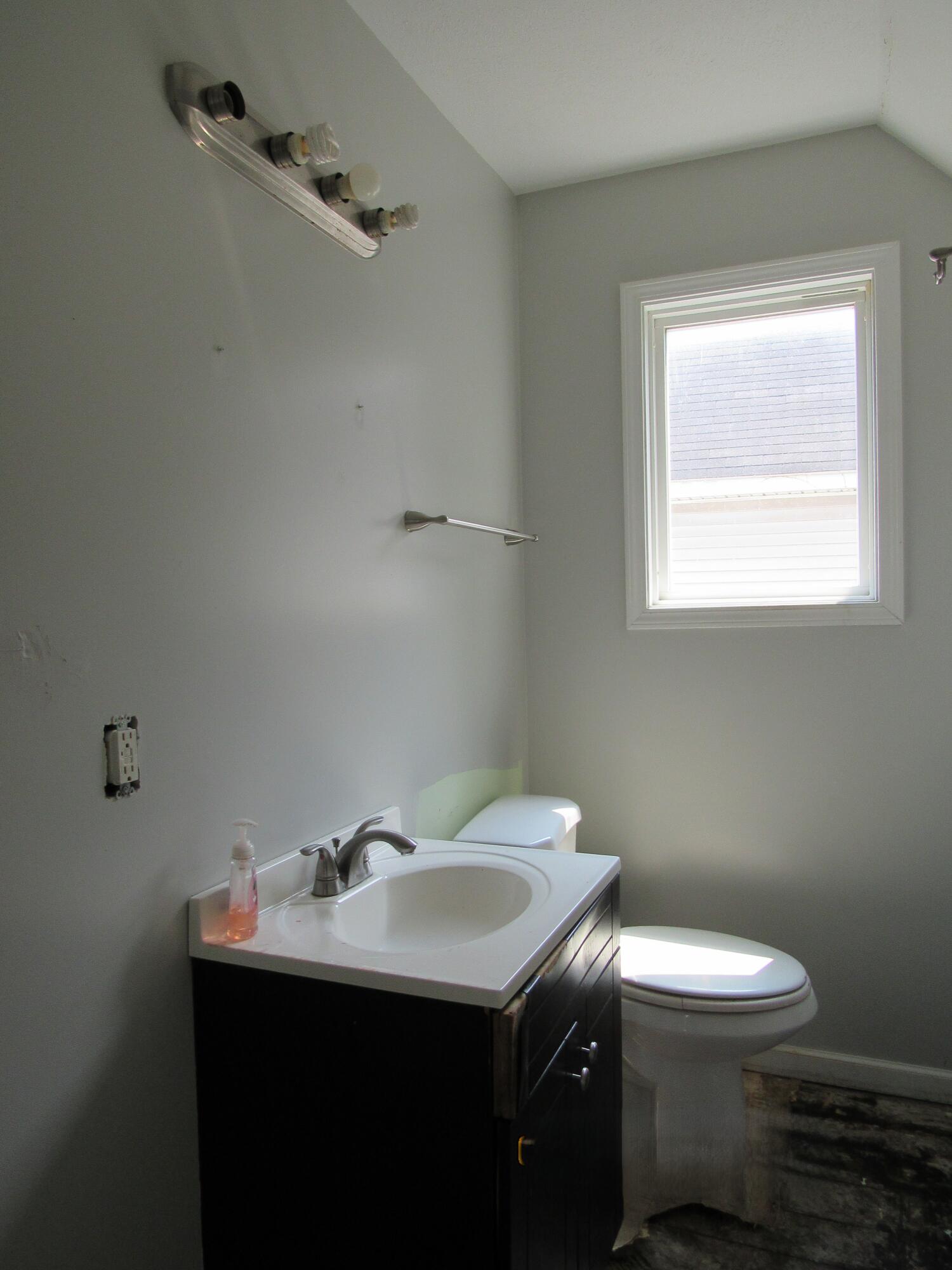 1167 Lafayette Avenue SE Grand Rapids MI 49507