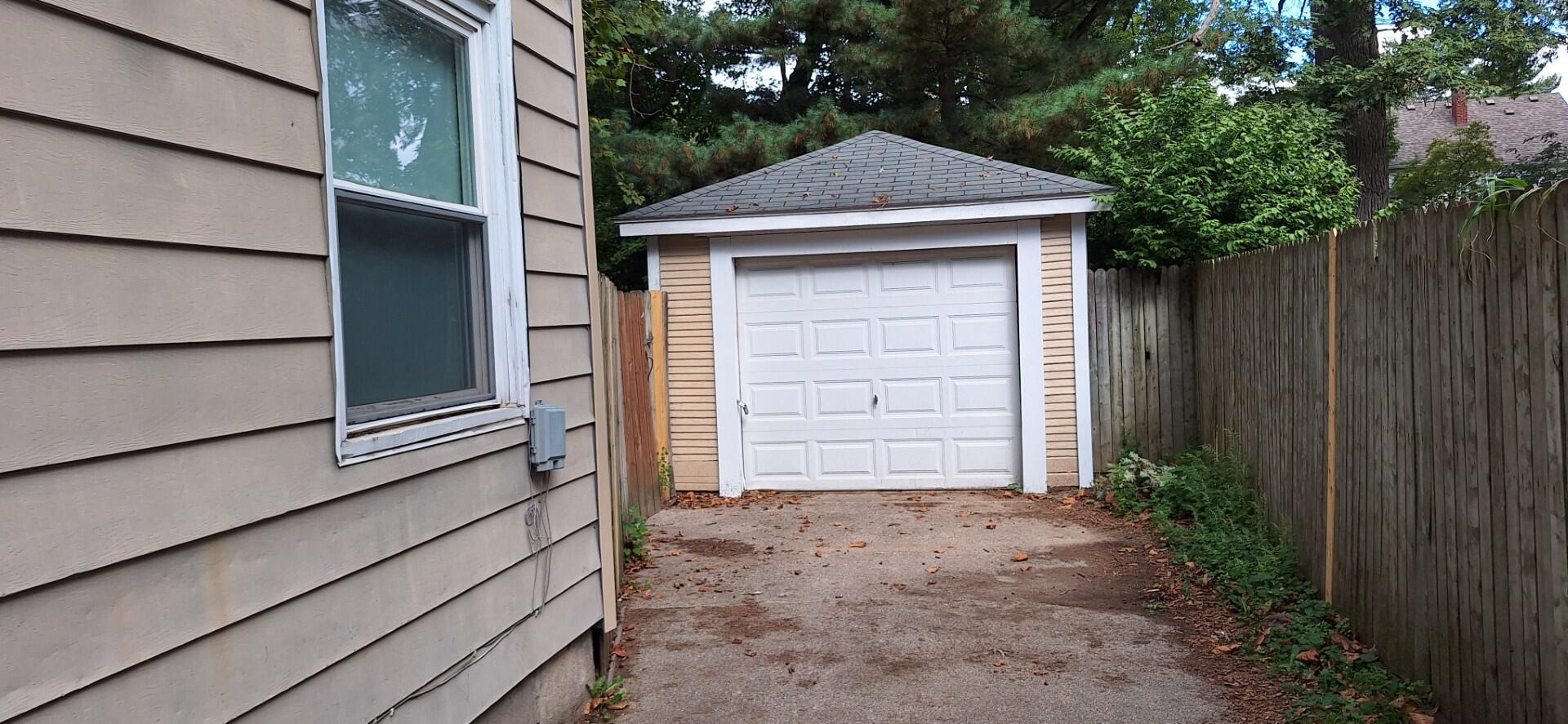 1413 Linwood Street SE Grand Rapids MI 49507