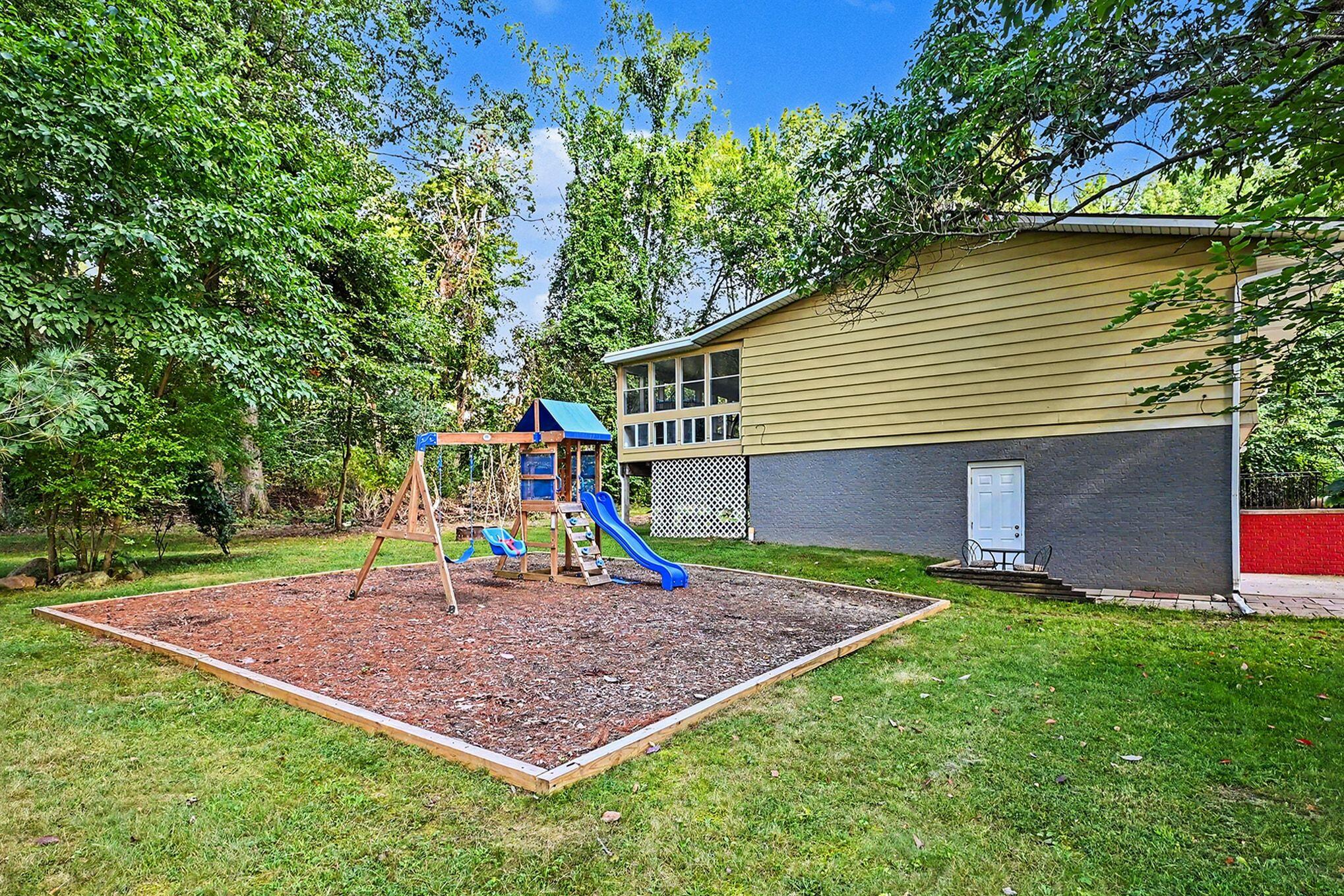 308 Carey Mission Drive Niles MI 49120