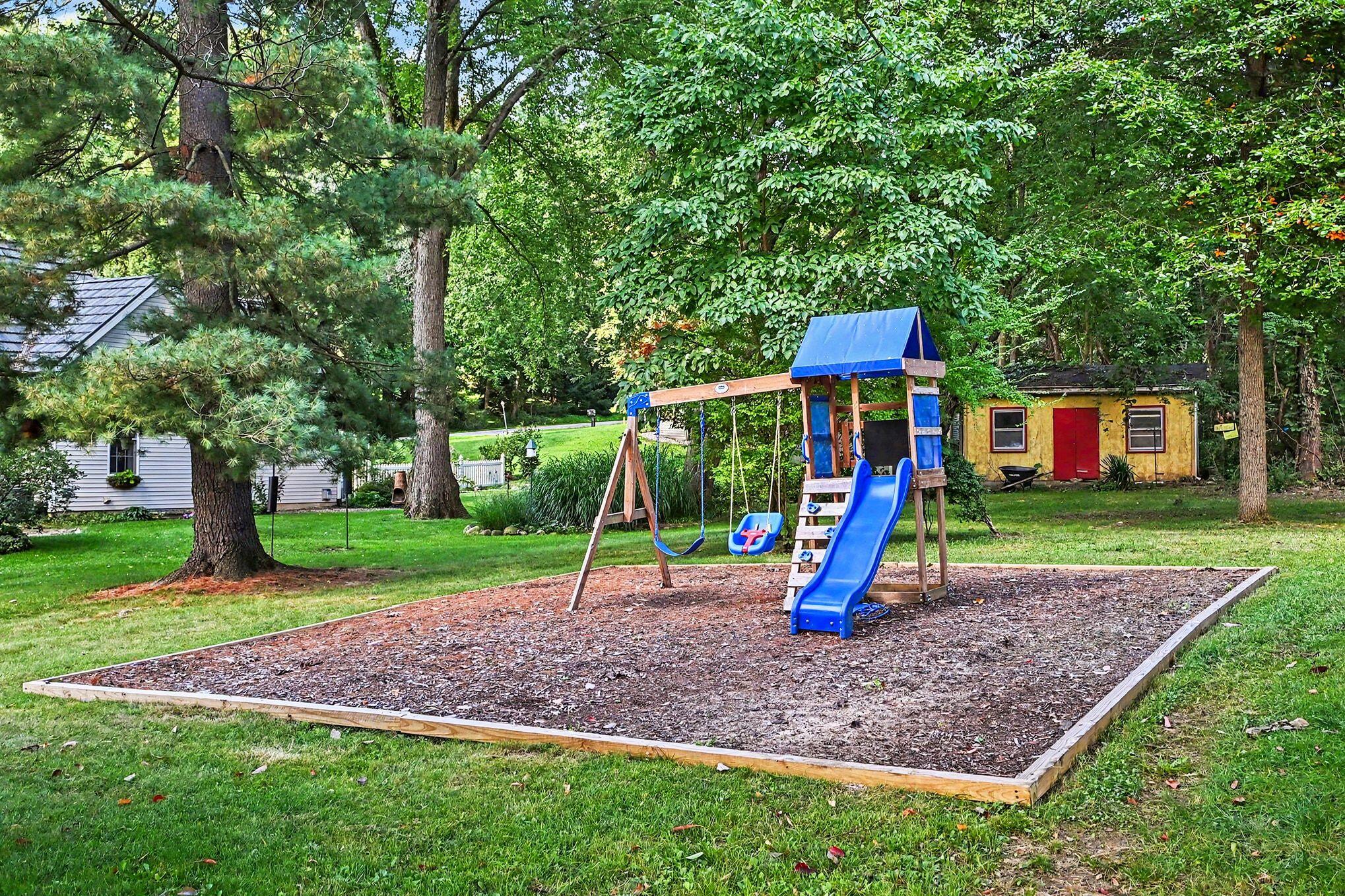 308 Carey Mission Drive Niles MI 49120