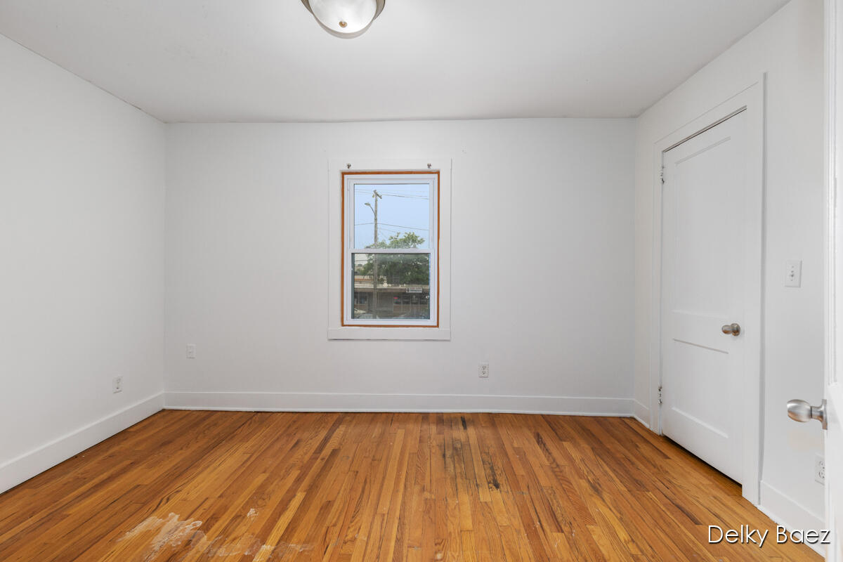 1321 Burton Street SE Grand Rapids MI 49507