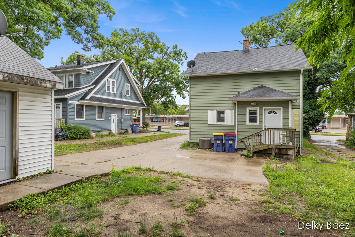 1321 Burton Street SE Grand Rapids MI 49507