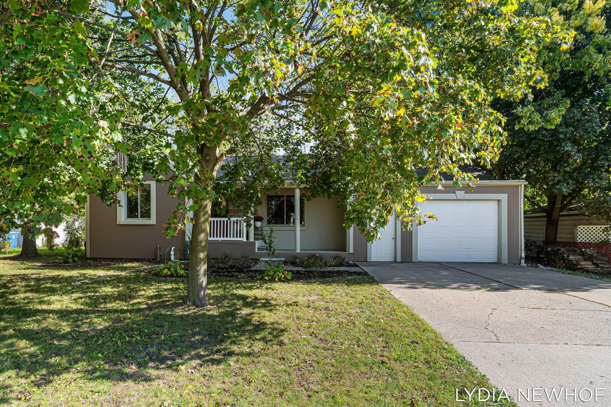 2158 Hudson Street Muskegon MI 49441