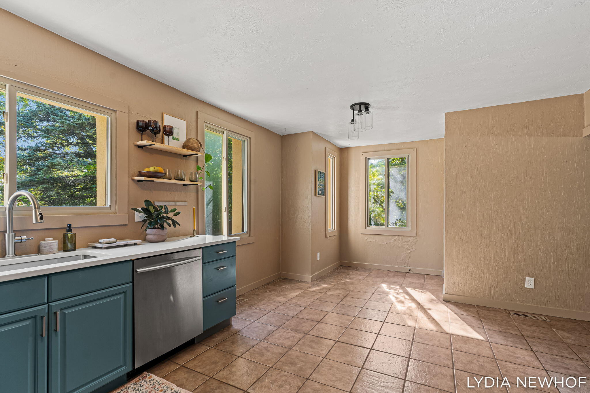 2158 Hudson Street Muskegon MI 49441