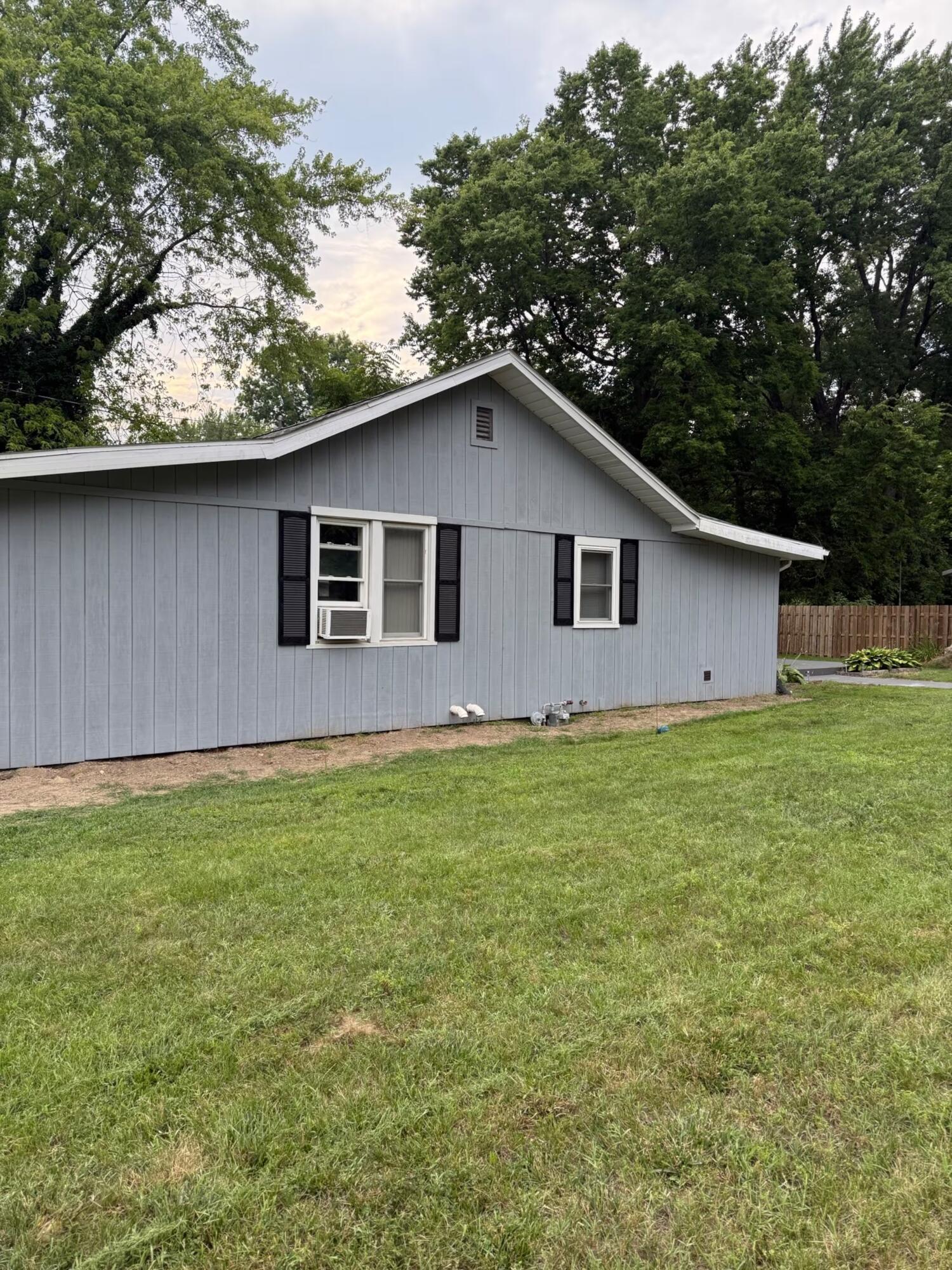5726 Paw Paw Lake Road Coloma MI 49038