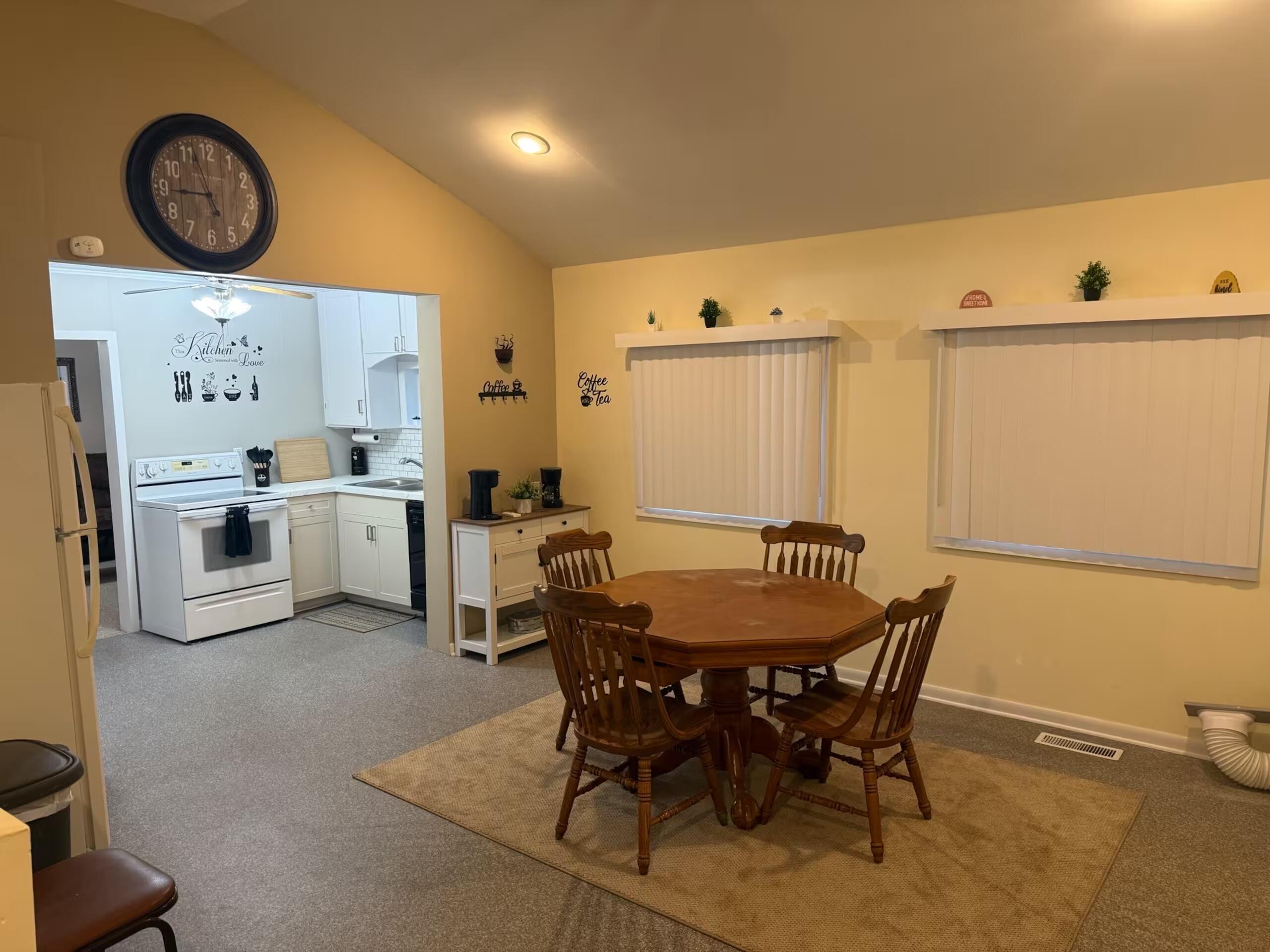 5726 Paw Paw Lake Road Coloma MI 49038