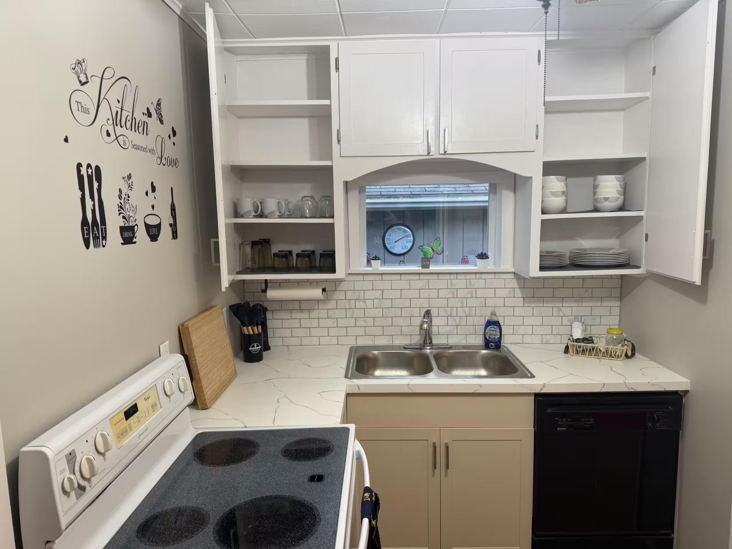 5726 Paw Paw Lake Road Coloma MI 49038