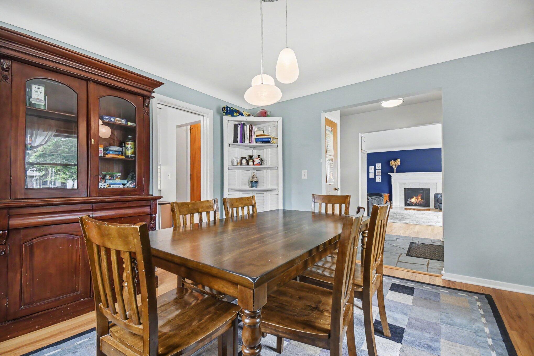 136 Westmont Drive NW Grand Rapids MI 49504
