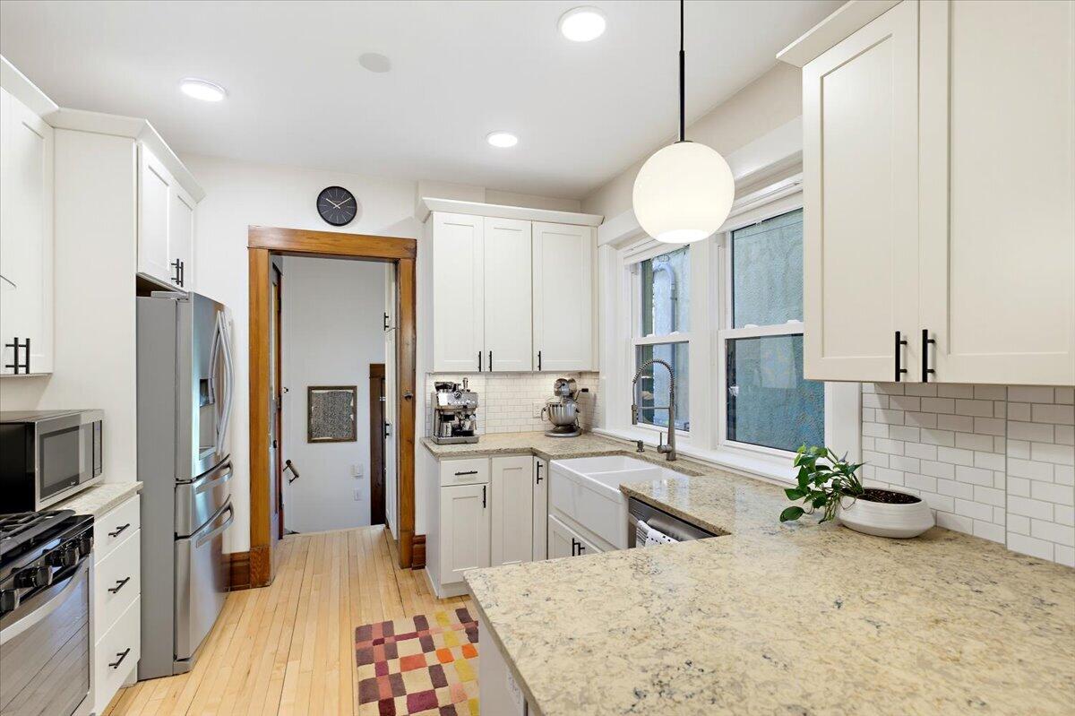 108 Fitzhugh Avenue SE Grand Rapids MI 49506