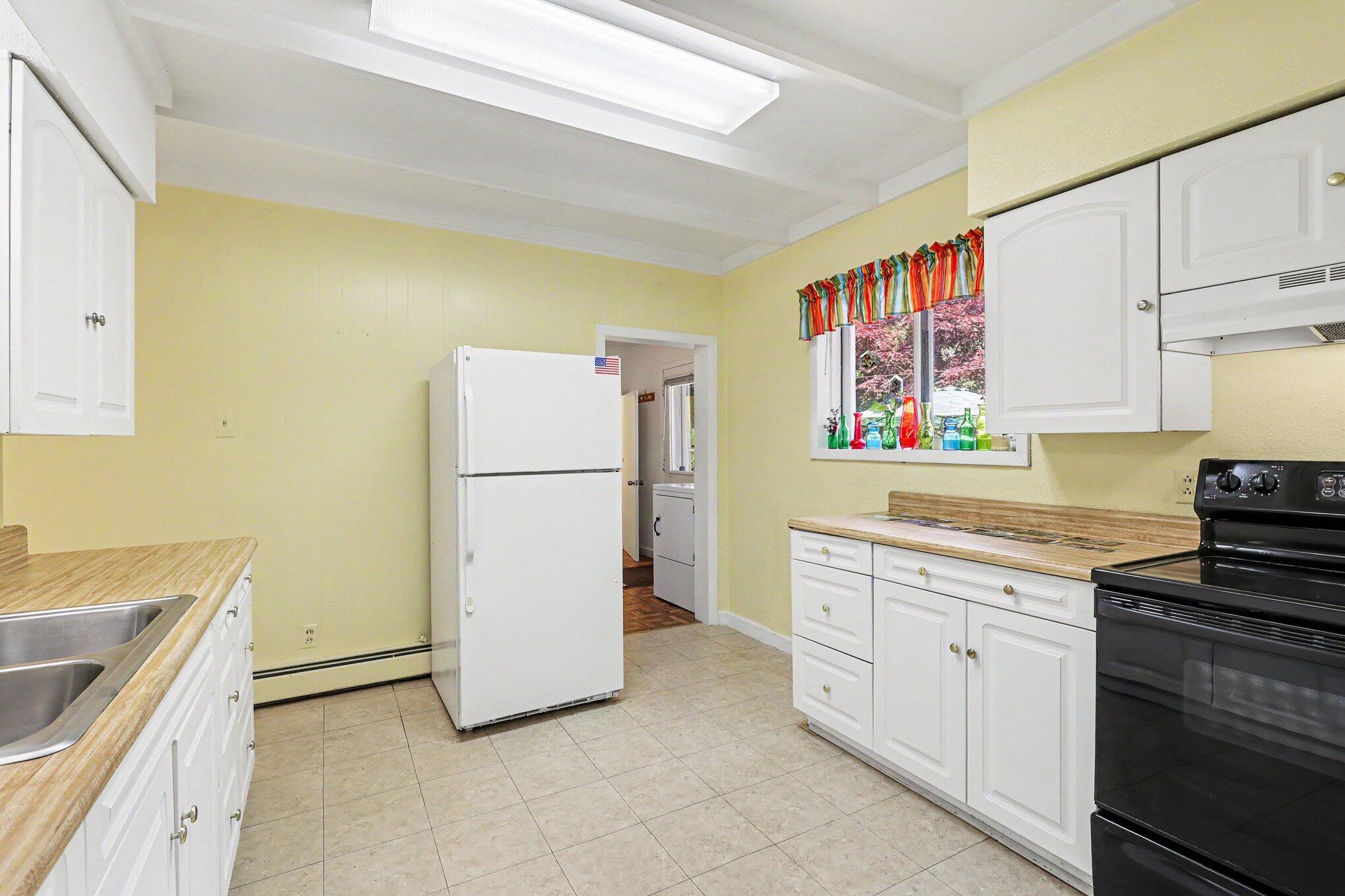 1989 Addison Street Muskegon MI 49441