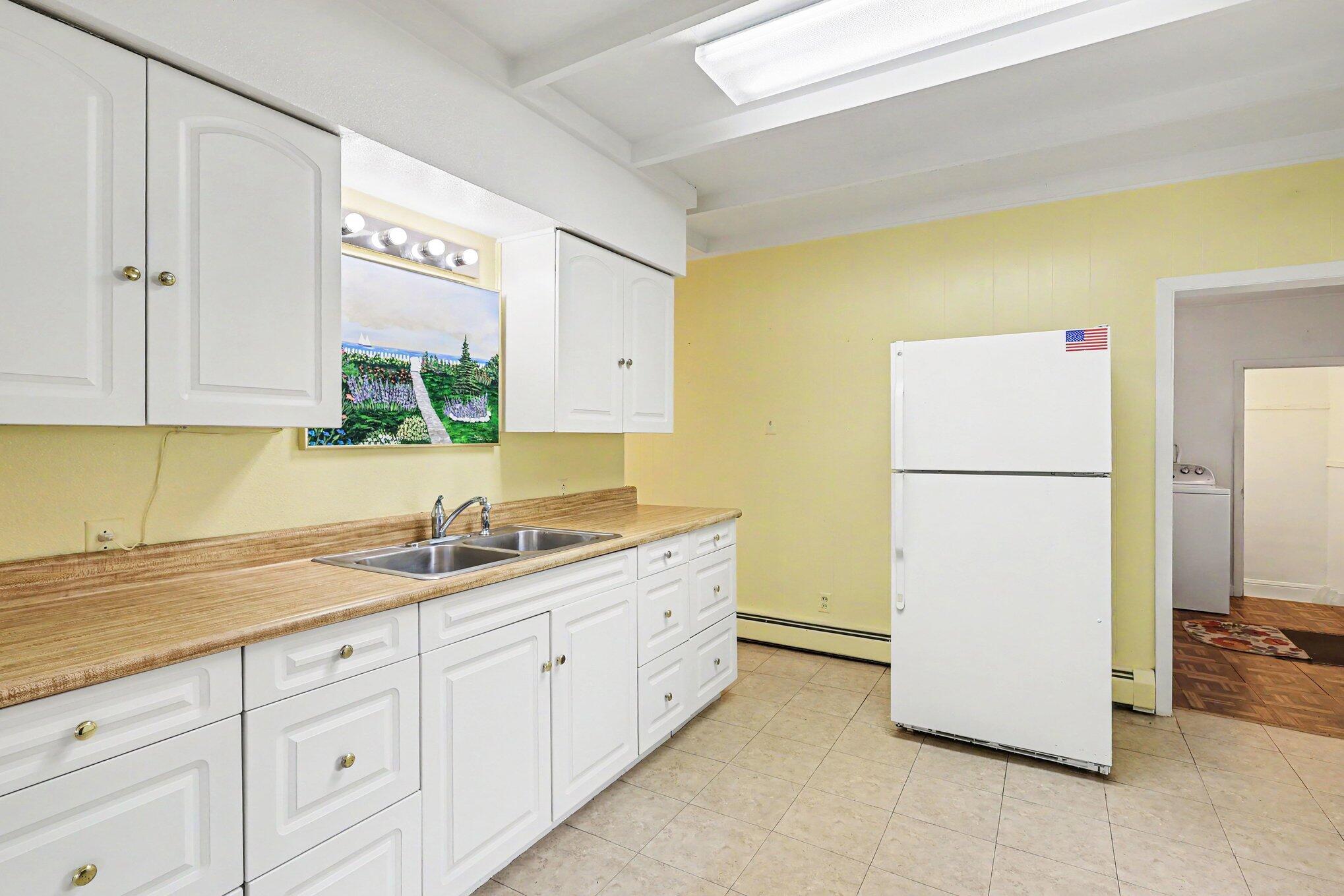 1989 Addison Street Muskegon MI 49441
