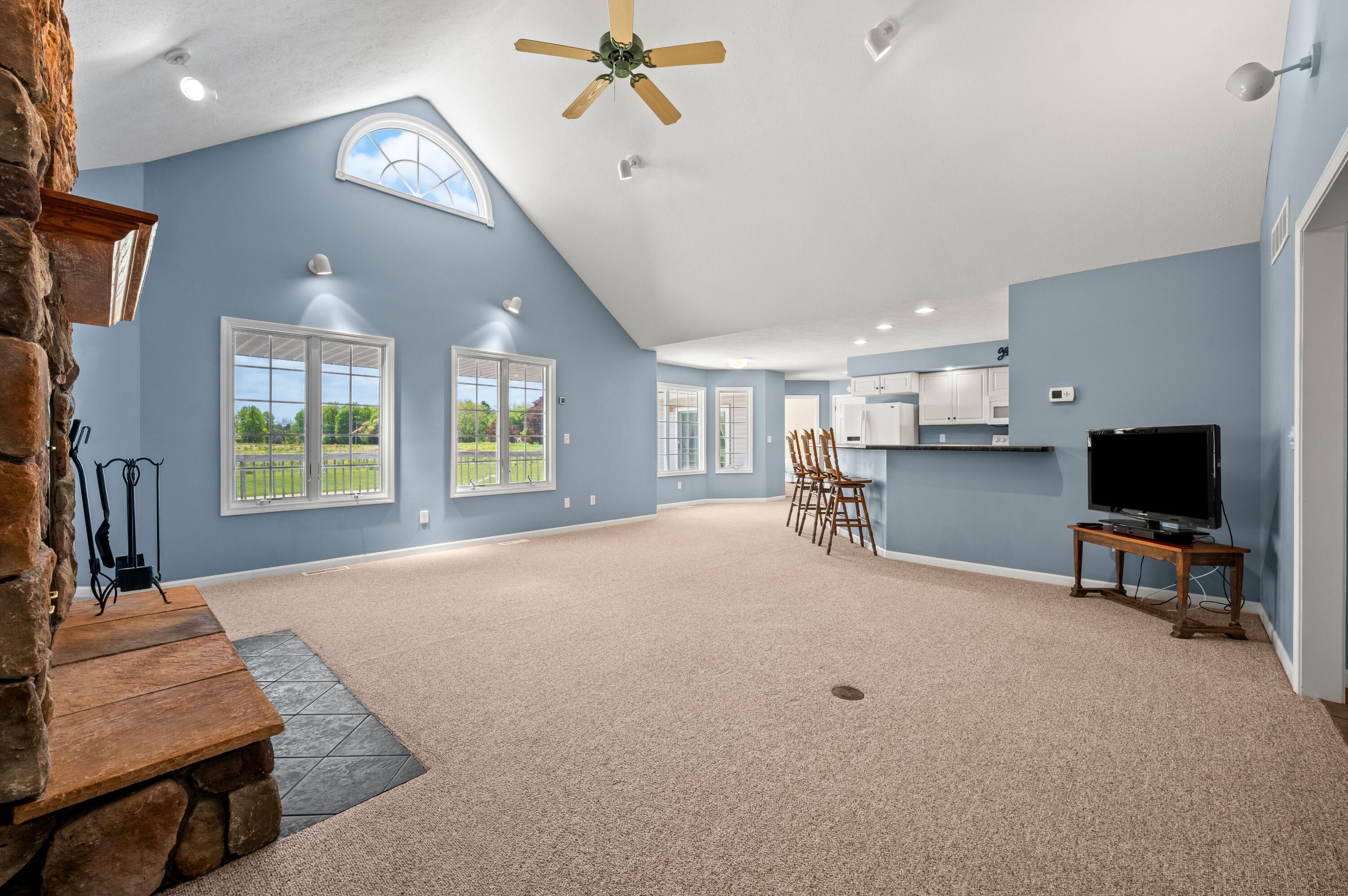 3740 Buffalo Road Niles MI 49120