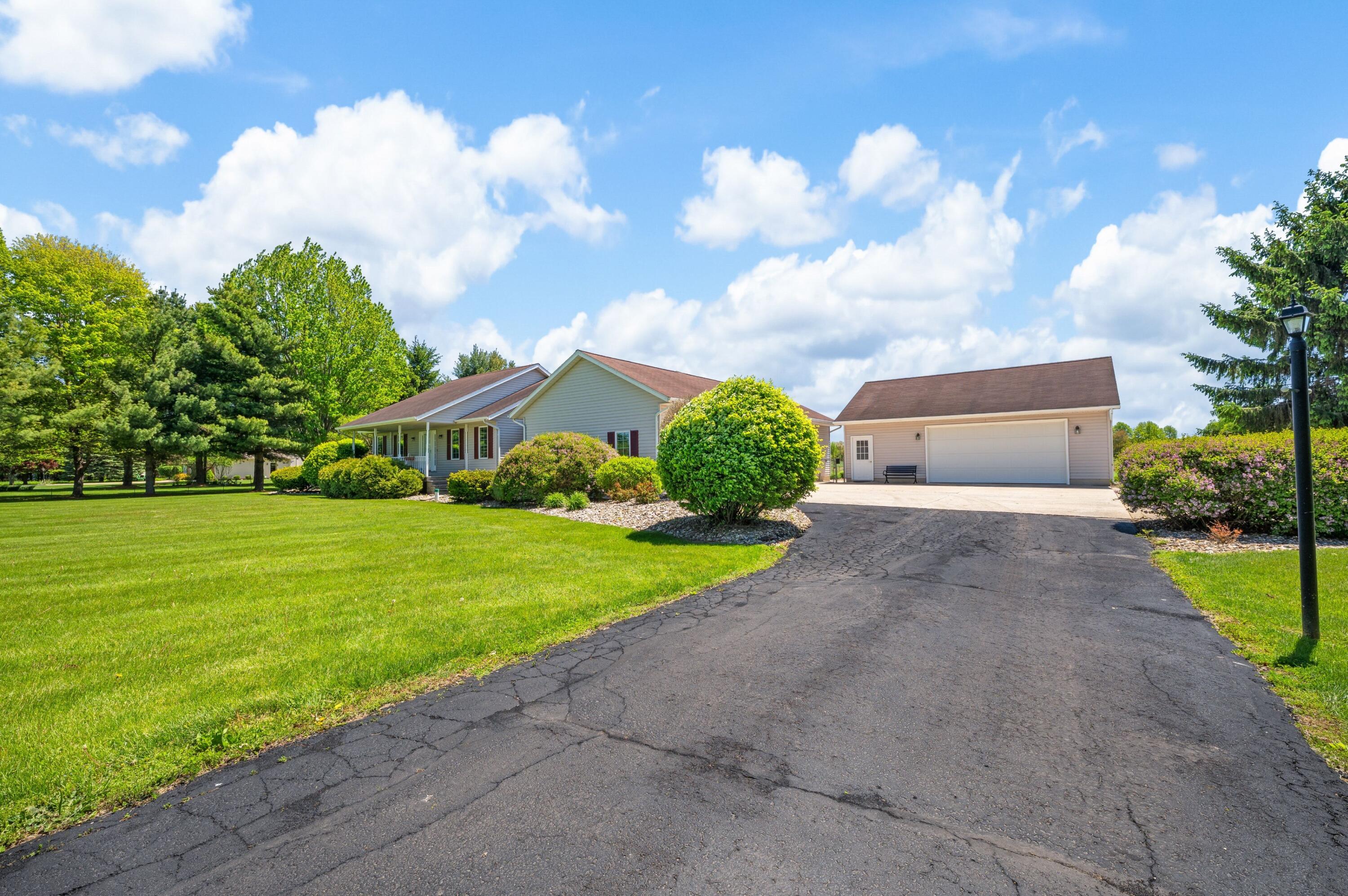 3740 Buffalo Road Niles MI 49120