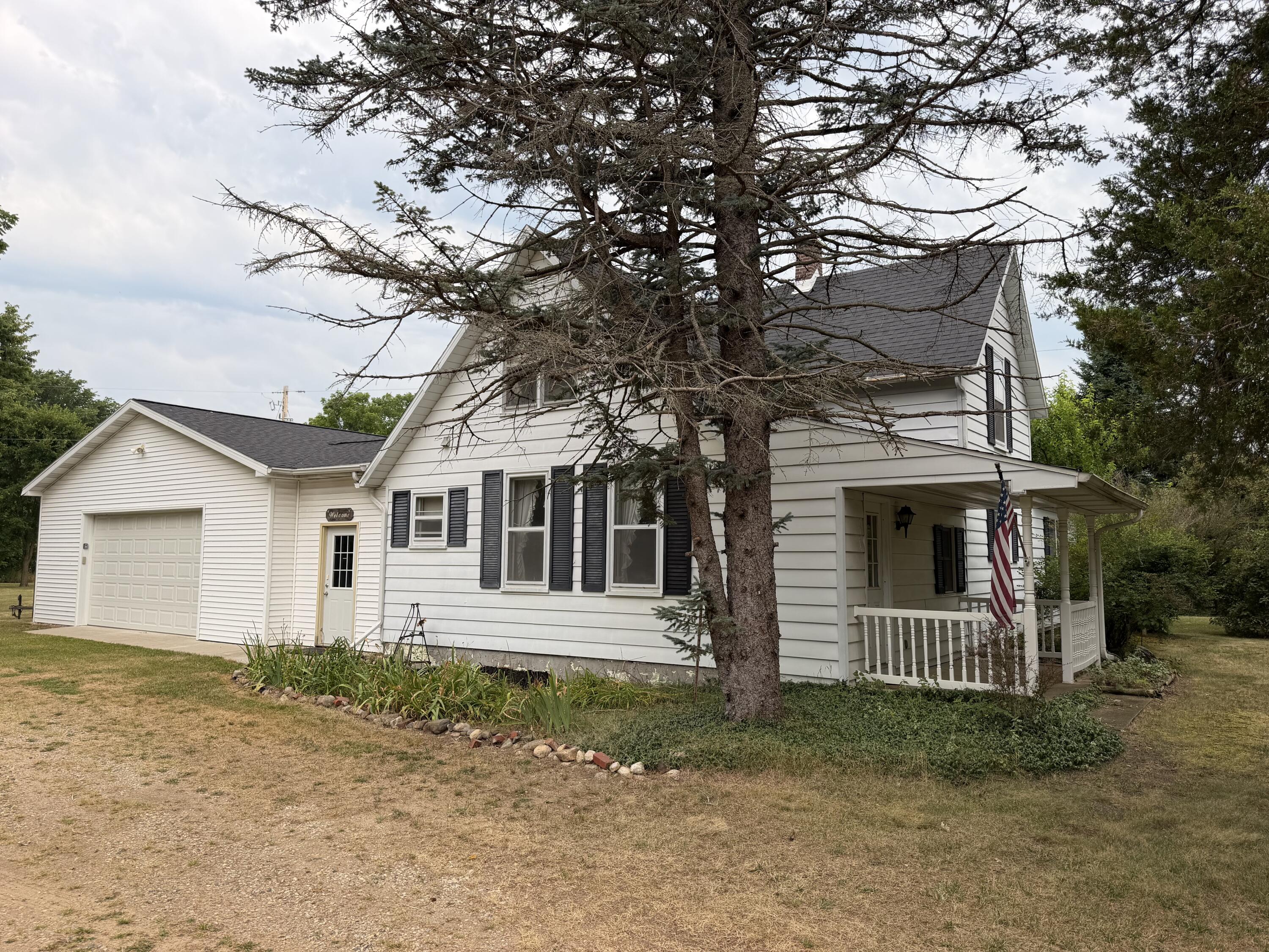 1744 Lincoln Road Allegan MI 49010